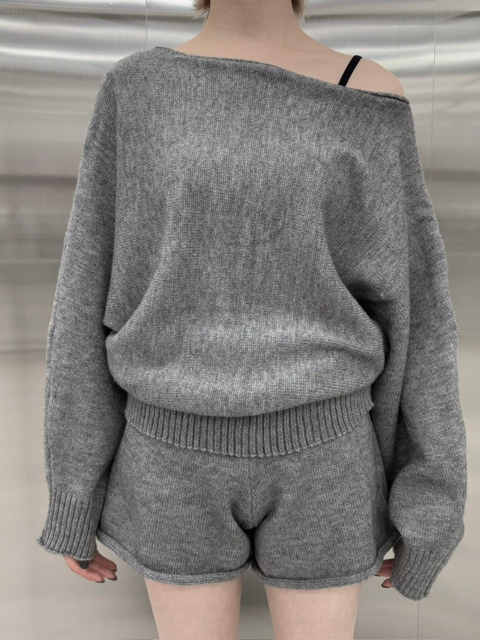 【nmtc +】one shoulder knit and shorts set (4color)