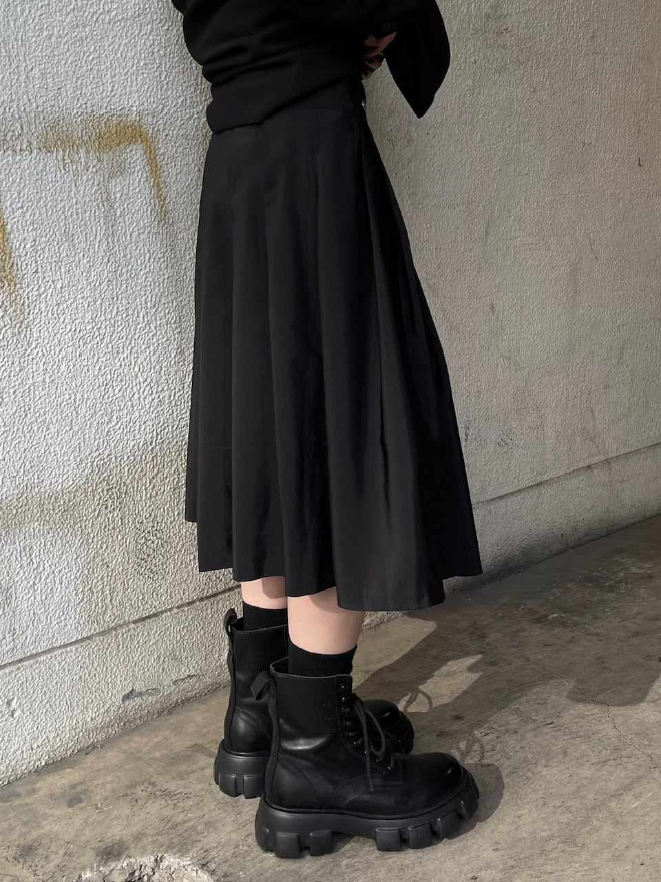 受注制【oaks】studs design pleats midi skirt