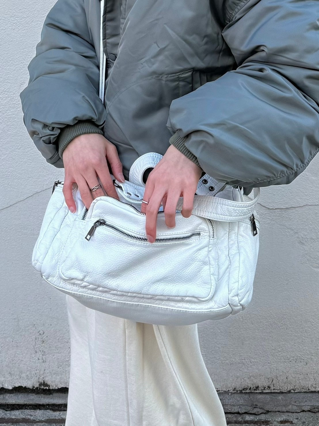 受注制【Chikashitsu +】vintage wash shoulder bag