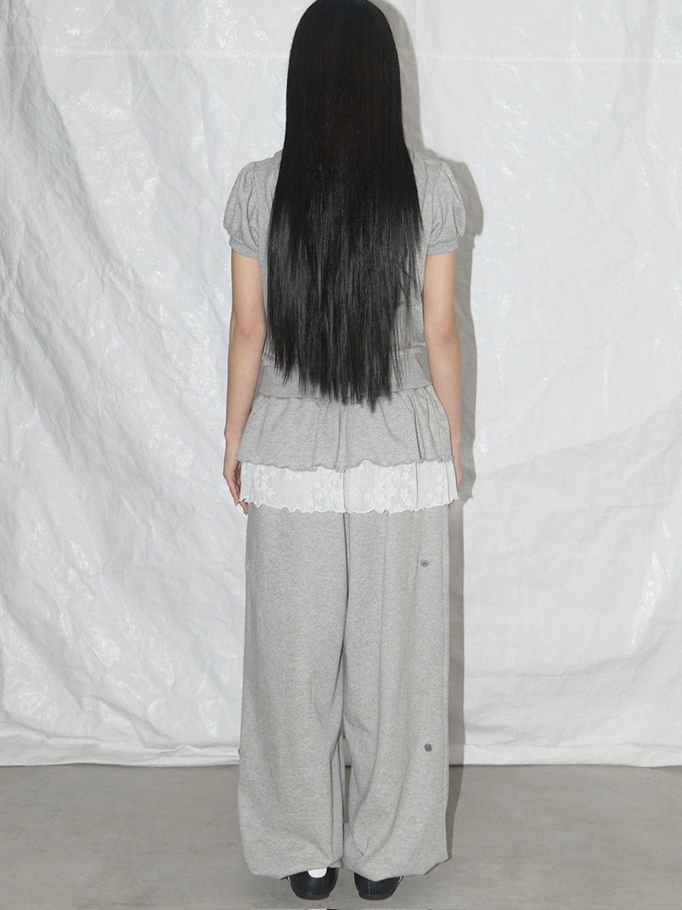 【FANCY CLUB】PUFF ROUND SCARF HOODIE / 【ファンシークラブ】パフスリーブラウンドネックスカーフショートパーカー