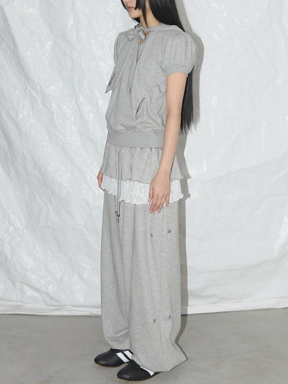 【FANCY CLUB】FRILL LACE BUTTON SWEATPANTS / 【ファンシークラブ】フリルレースレイヤードボタンスウェットパンツ