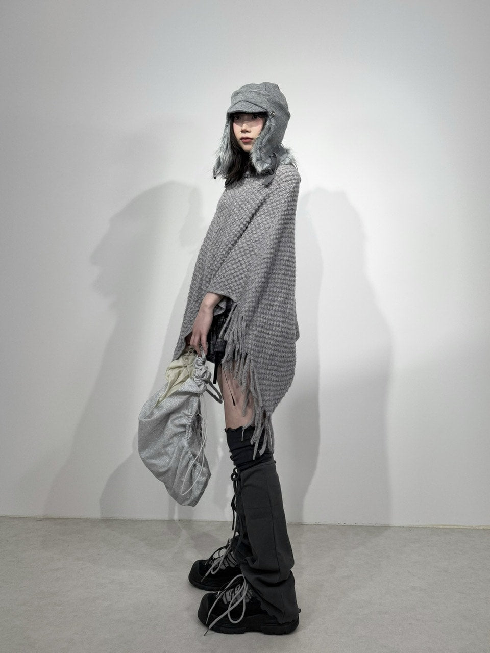 国際配送【Nerd out XU】Shiny drawcode tote bag (2color) / 【ナードアウトエックスユー】シャイニードローコードトートバッグ