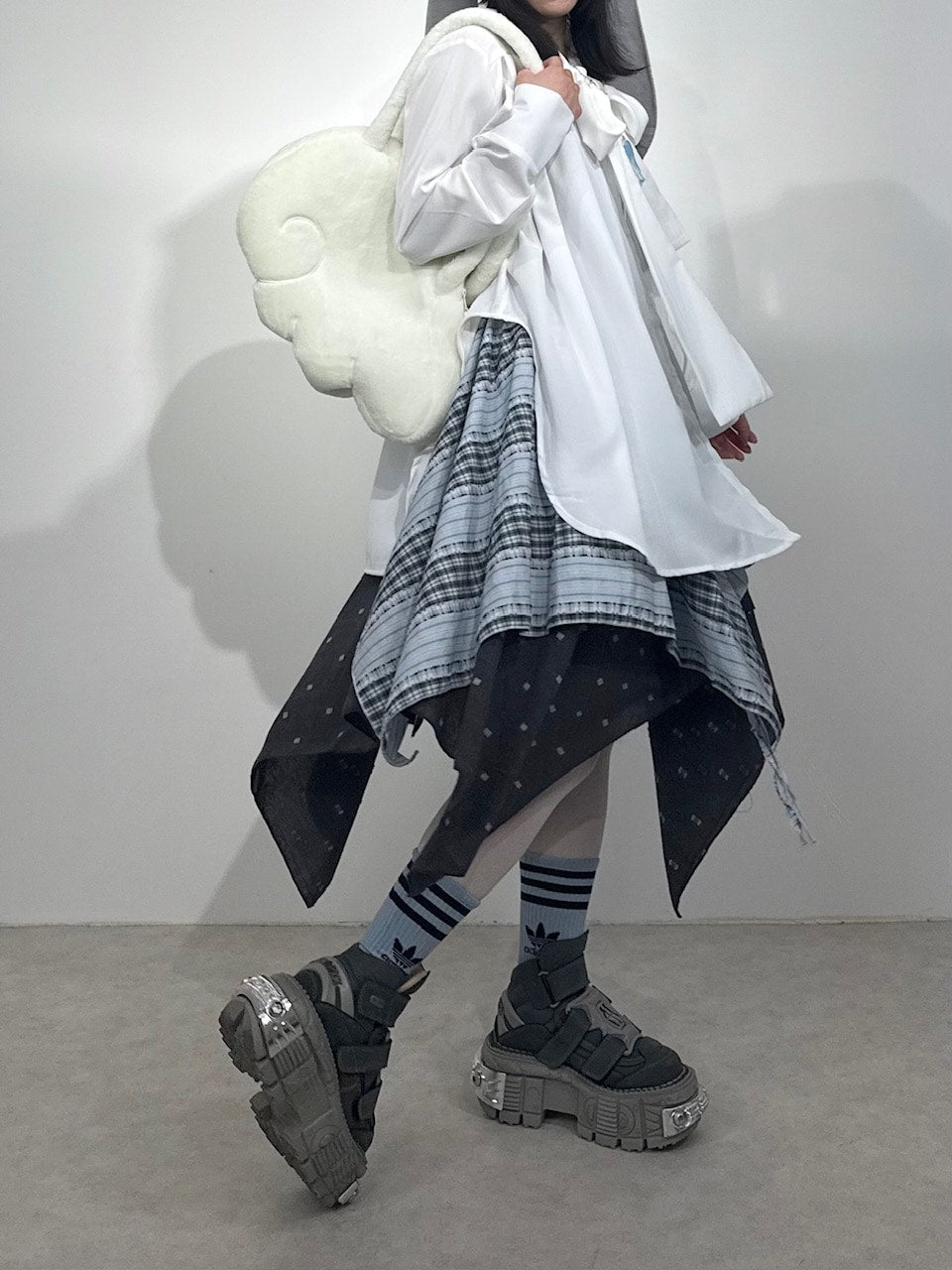 国際配送【Nerd out XU】reversible asymmetry drawstring skirt