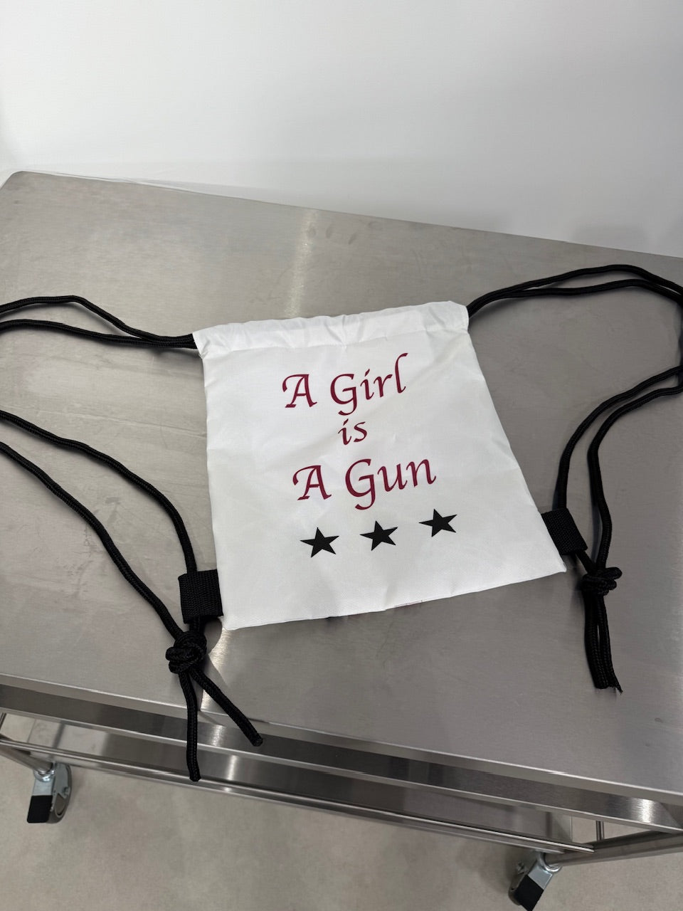 国際配送【Nerd out XU】girl is god drawstring knapsack