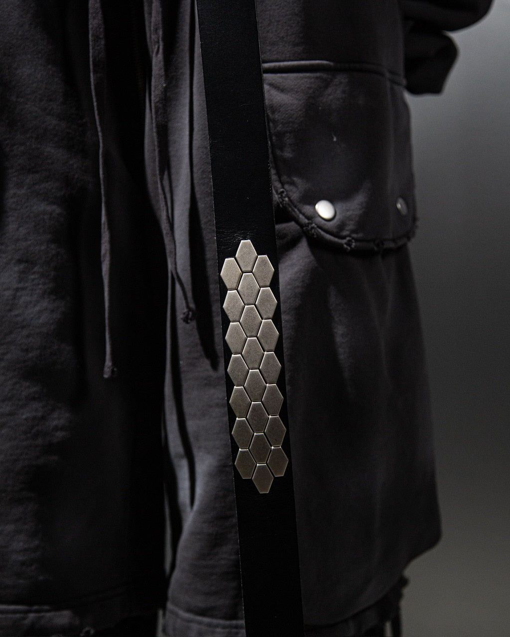 【DIG YOUR OWN GRAVE】STUDS POYAS / 【ディグユアオウングレイブ】スタッズベルト