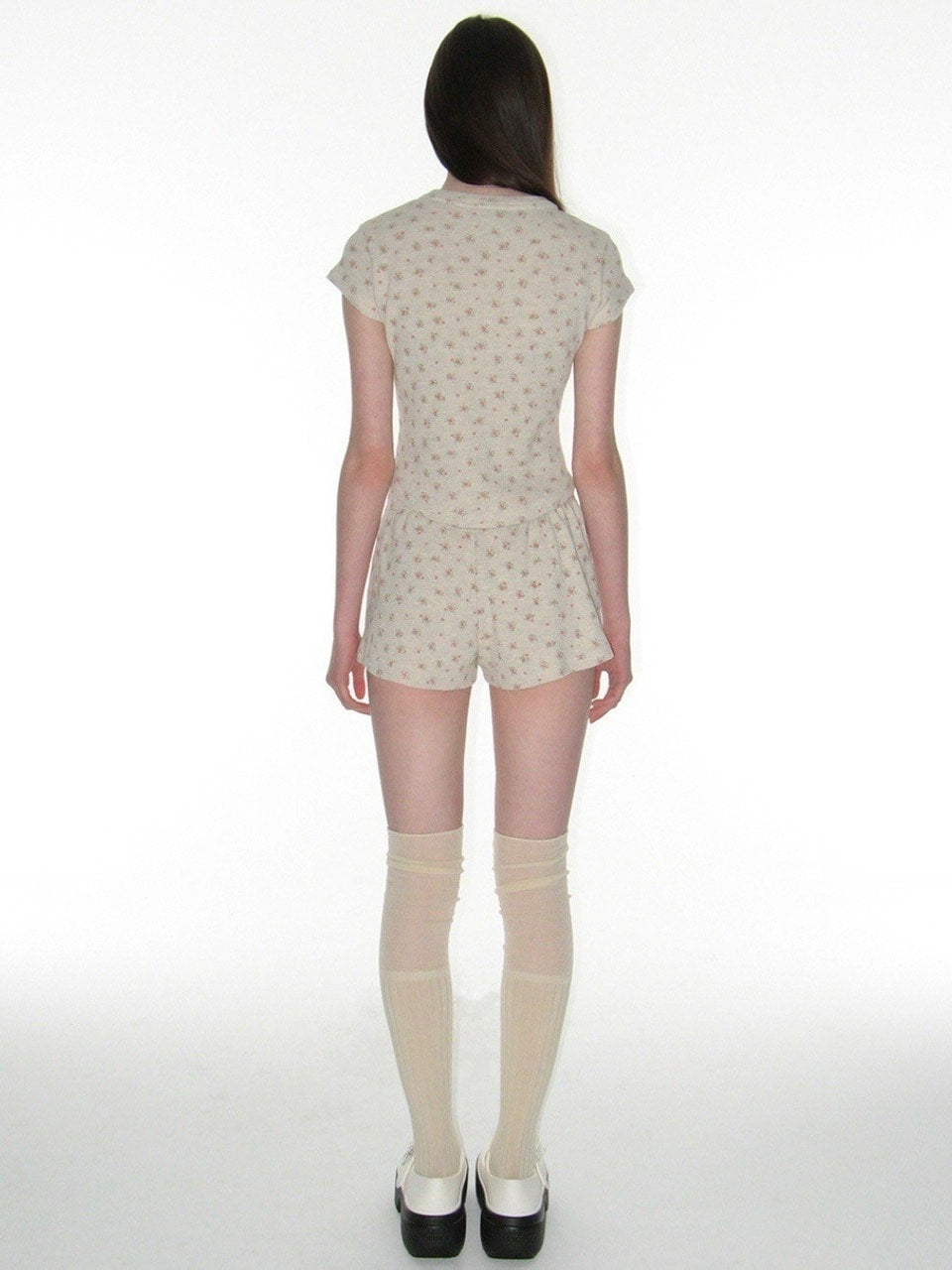 【CRANK】BUTTON FLOWER SHORTS