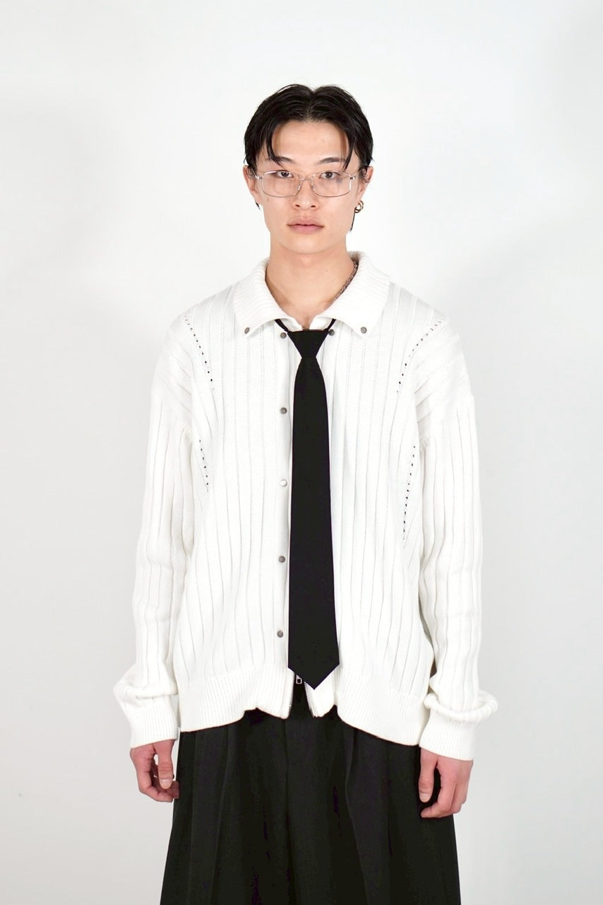 【Chikashitsu +】rivet zip up knit (2color)