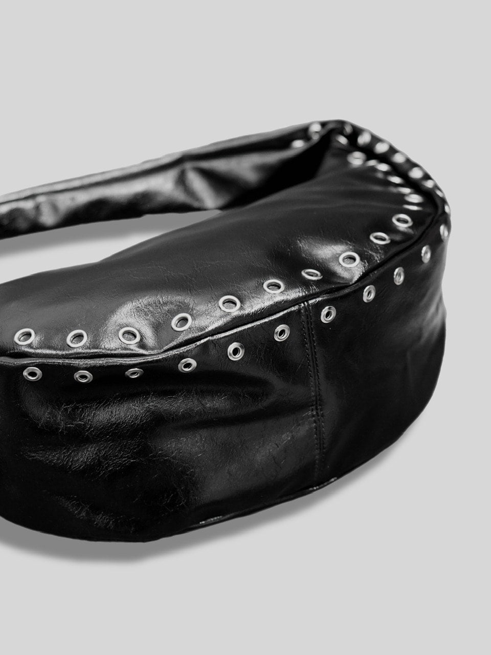 東京店WEB限定受注制【Chikashitsu +】eyelet cross bag