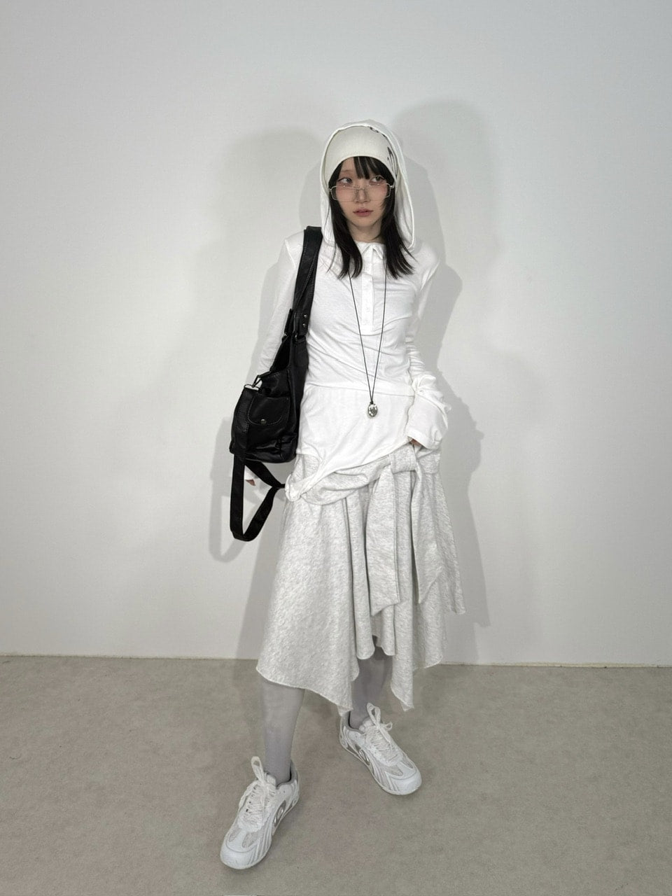 国際配送【Nerd out XU】design slim hooded long sleeve