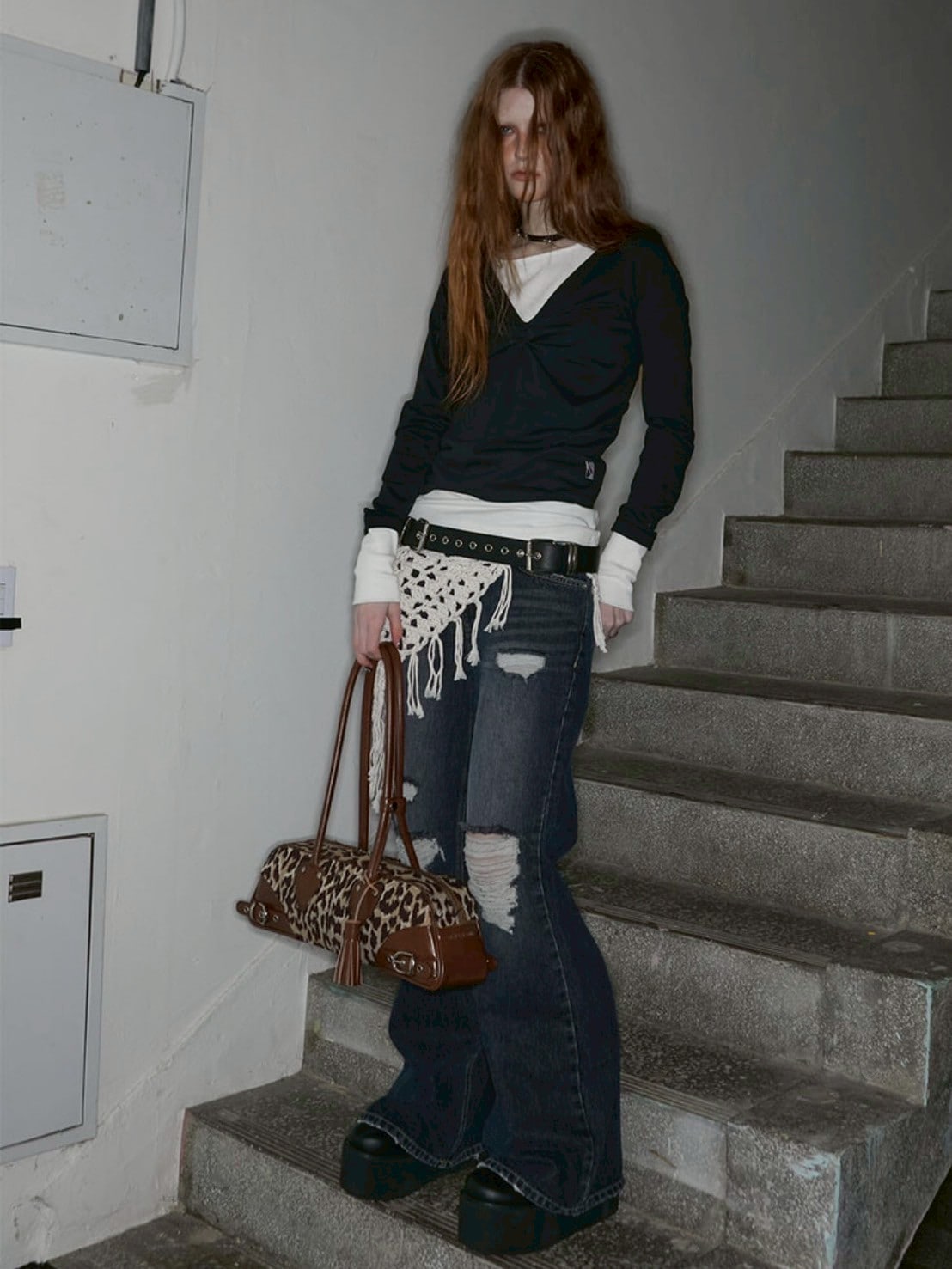 【NOT KNOWING】Destroyed Flared Jean