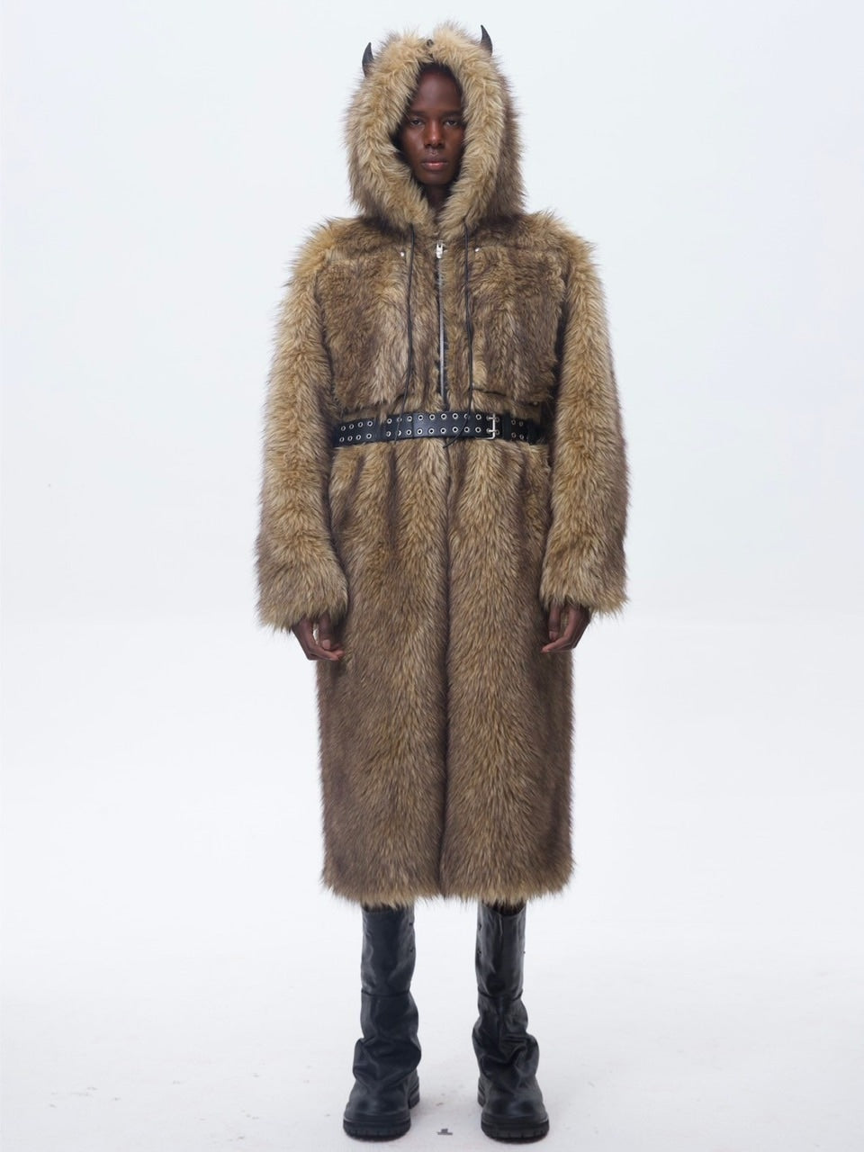 【The Boy Has No Patience】BLOOD MOON NIGHT BOXER ECO-FRIENDLY FUR COAT