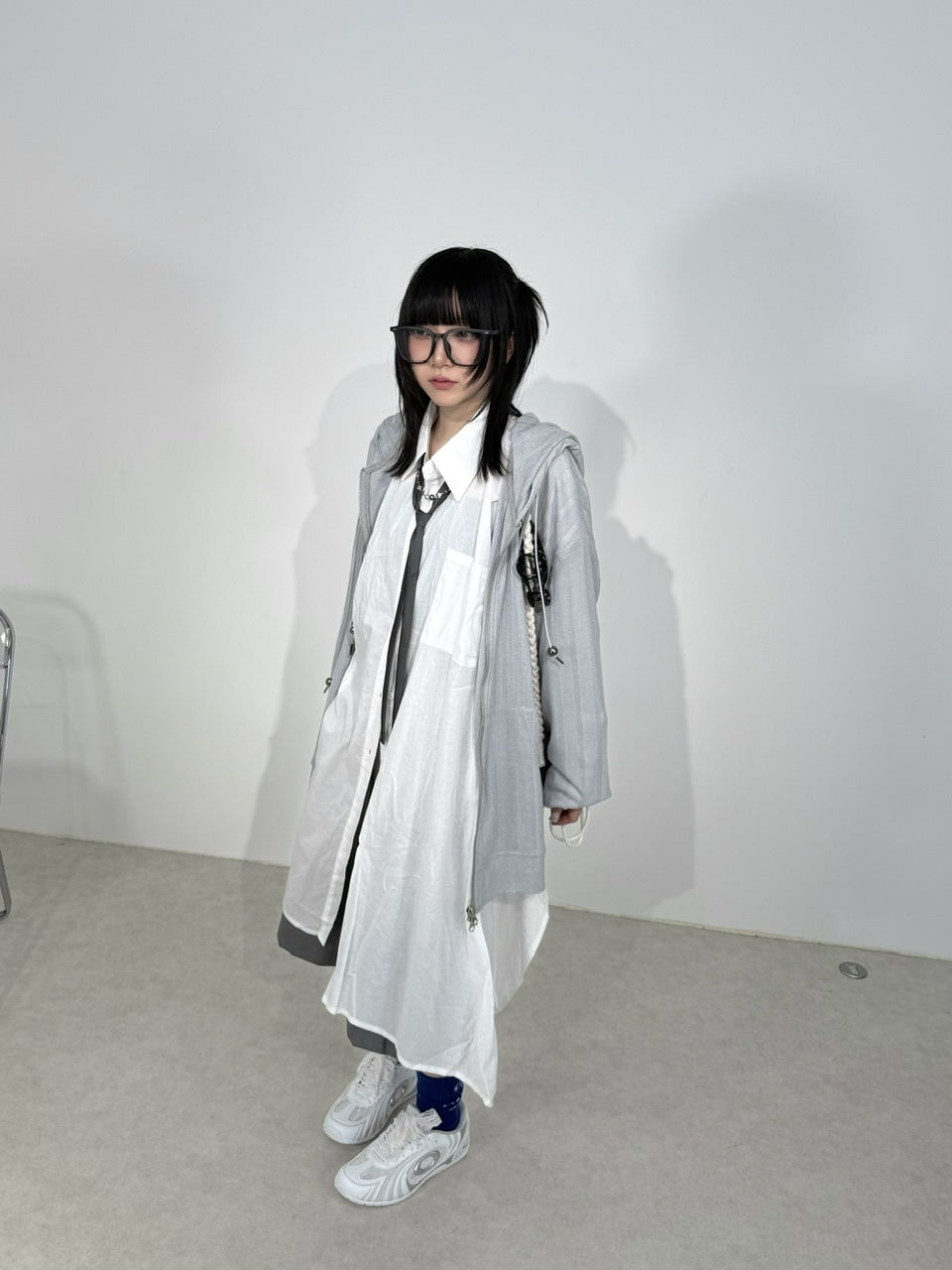 国際配送【Nerd out XU】asymmetry long shirt