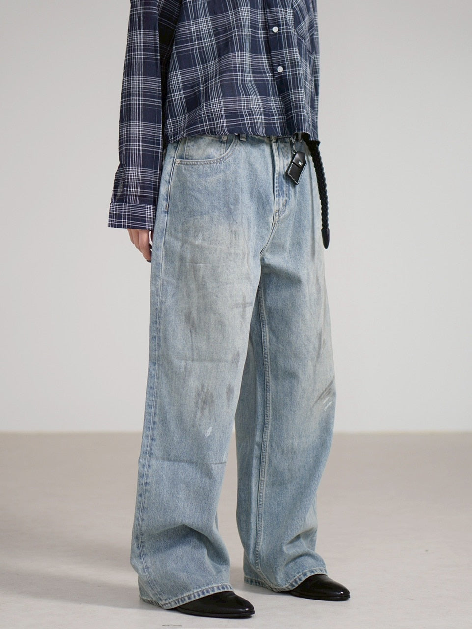 【Chikashitsu +】dirty wash semi wide denim (2color) / 【チカシツプラス】ダーティーウォッシングセミワイドデニムパンツ