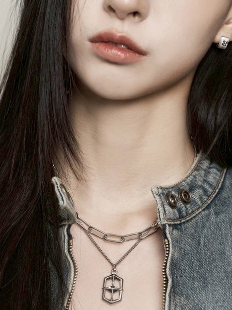 【BLACK PURPLE】Sparkle Shield Layering Necklace