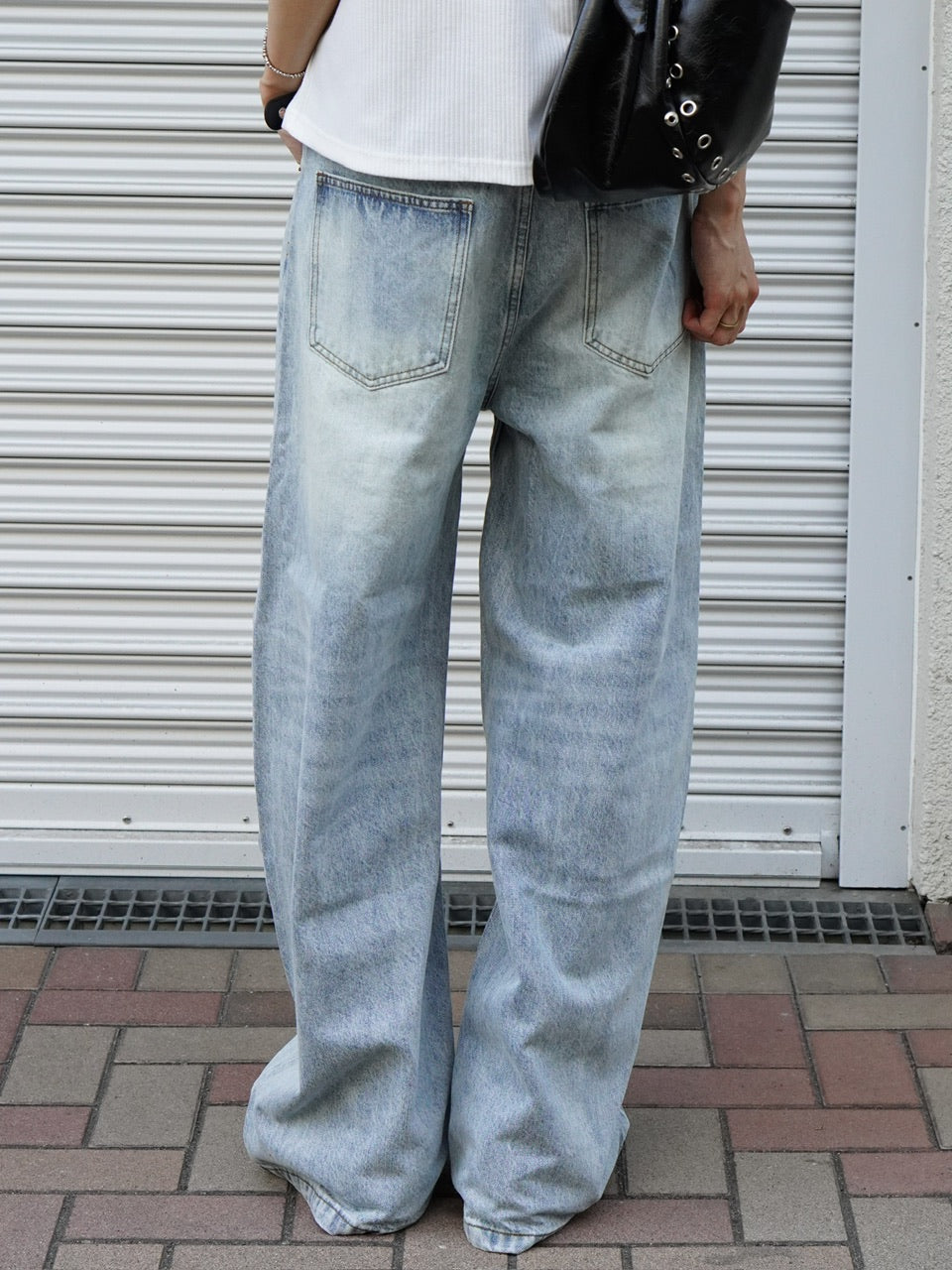 東京店WEB限定受注制【Chikashitsu +】barrel leg jeans