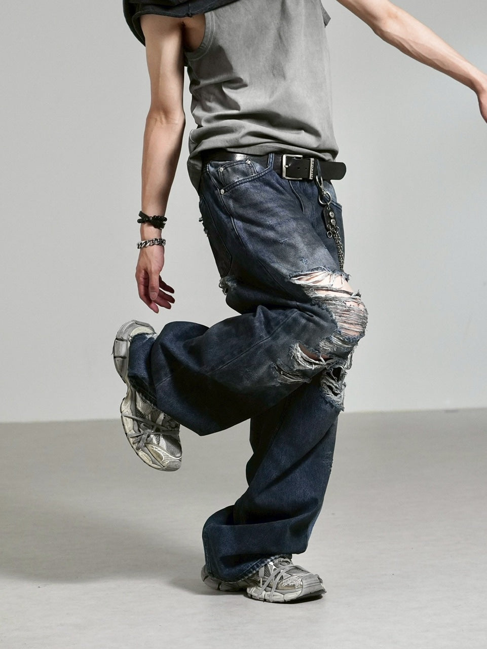 受注制【Chikashitsu +】oiled wash destroy denim pants