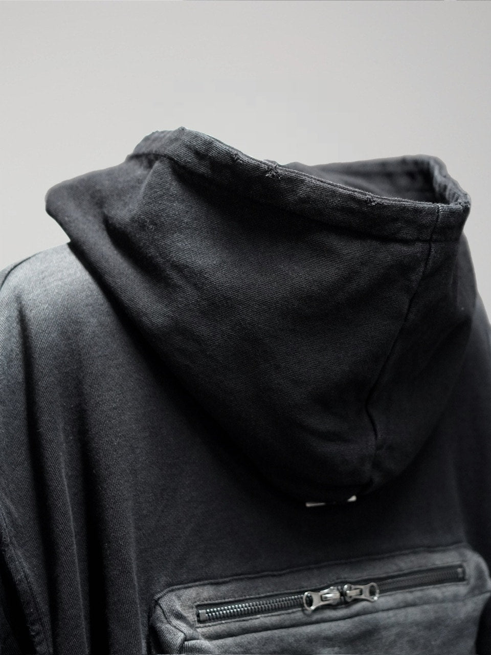 【CHIKASHITSU PLUS HIGH】cropped dirty wash double zip hoodie (wash black) / 【チカシツプラスハイ】クロップドダーティーウォッシュダブルジップパーカー