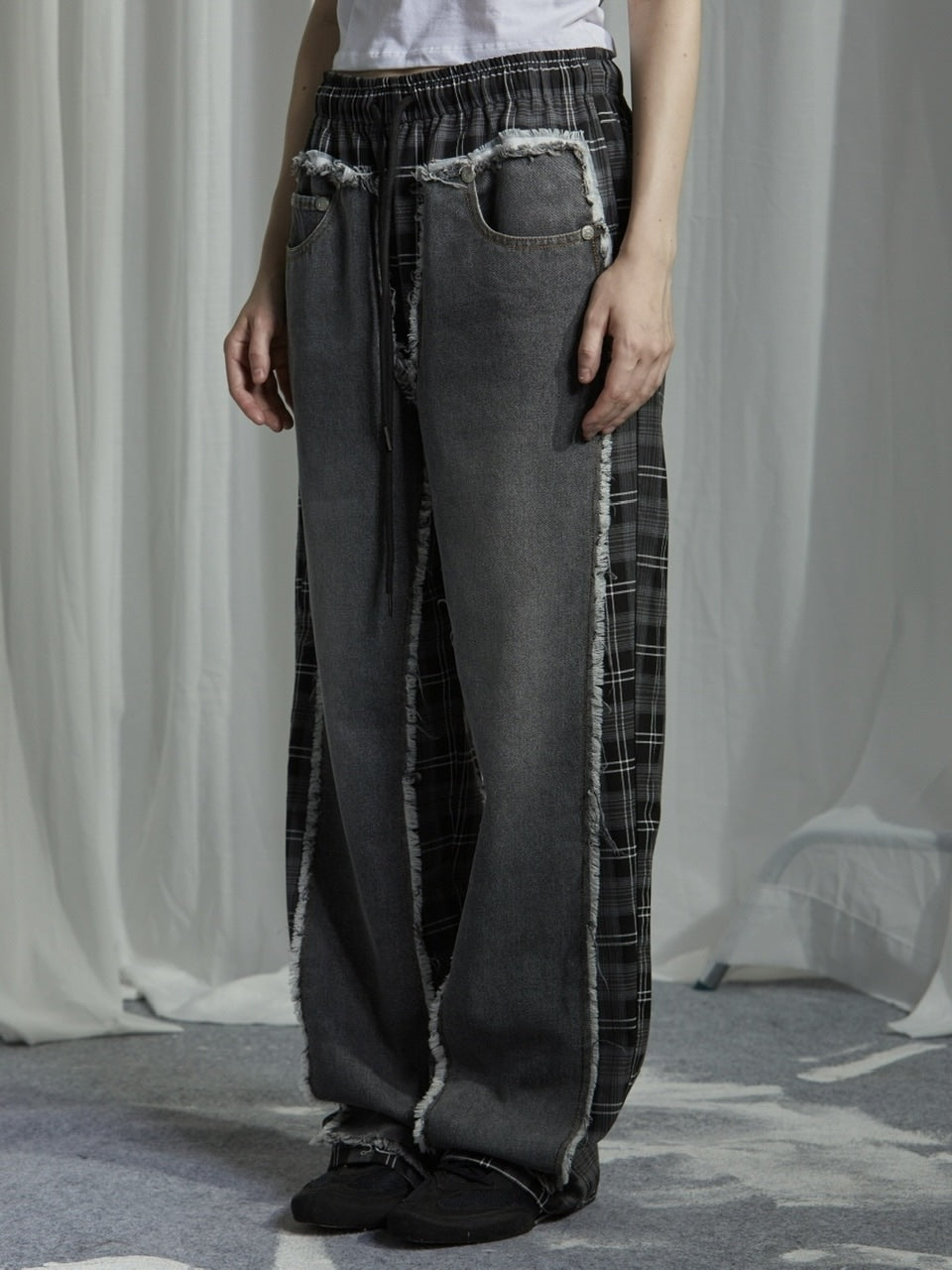 【GATELESS】DAMAGE DENIM PATICHWORK CHECK PANTS / 【ゲートレス】ダメージデニムパッチワークチェックパンツ