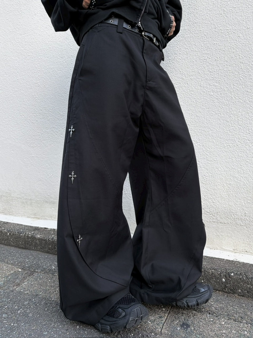 【LUV CODE】cross wide pants