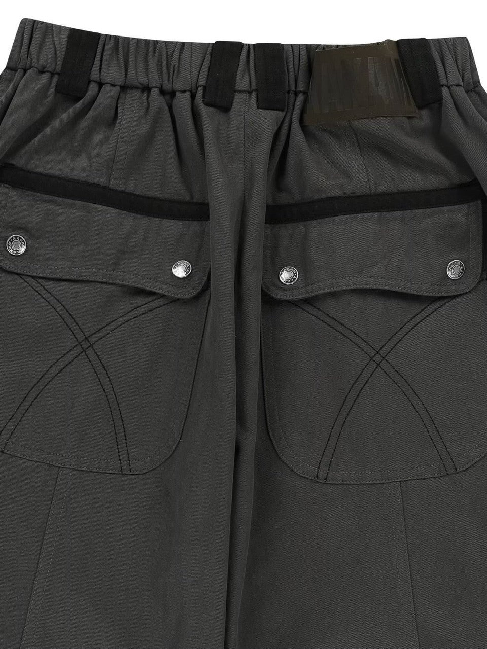 【AAKAM】Knee Pin-tuck Contrast Cargo Pants