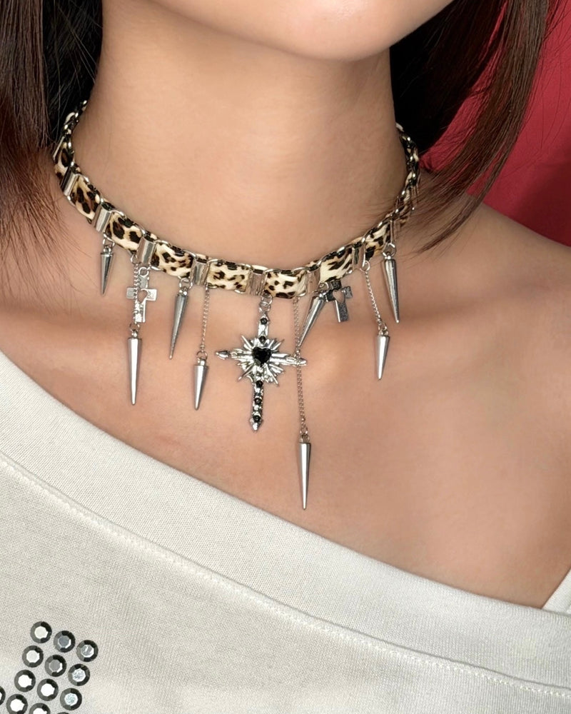 【Never mind the XU】leopard studs choker / 【ネバーマインドザエックスユー】レオパードスタッズチョーカー