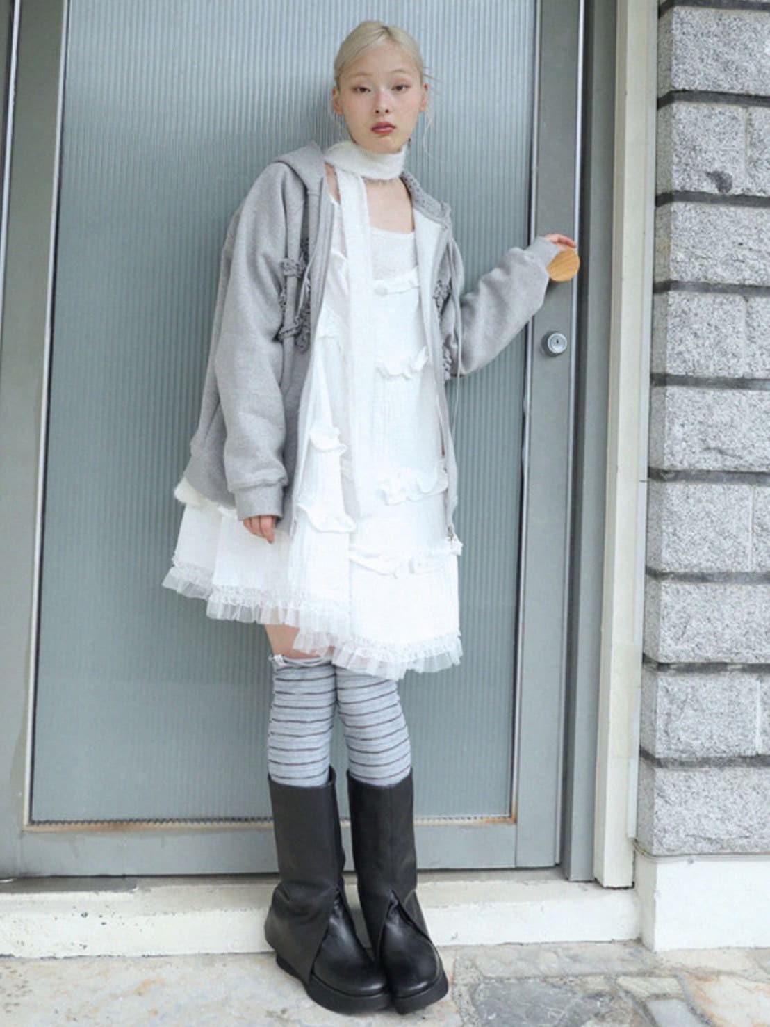 12/21 20:00 再販【Uglyshadow】LACE YORU DRESS