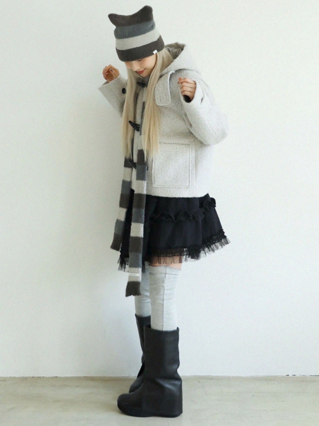 12/21 20:00 再販【Uglyshadow】STRIPED MUFFLER