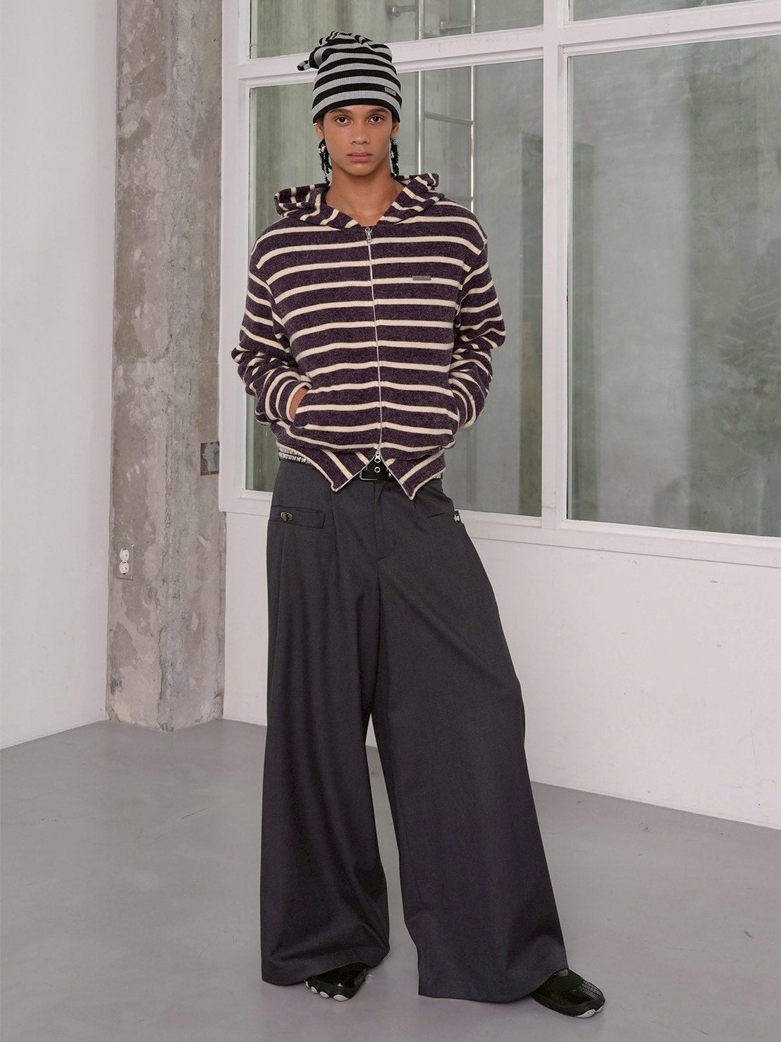 【ESC STUDIO】Bag buckle detail wide pants