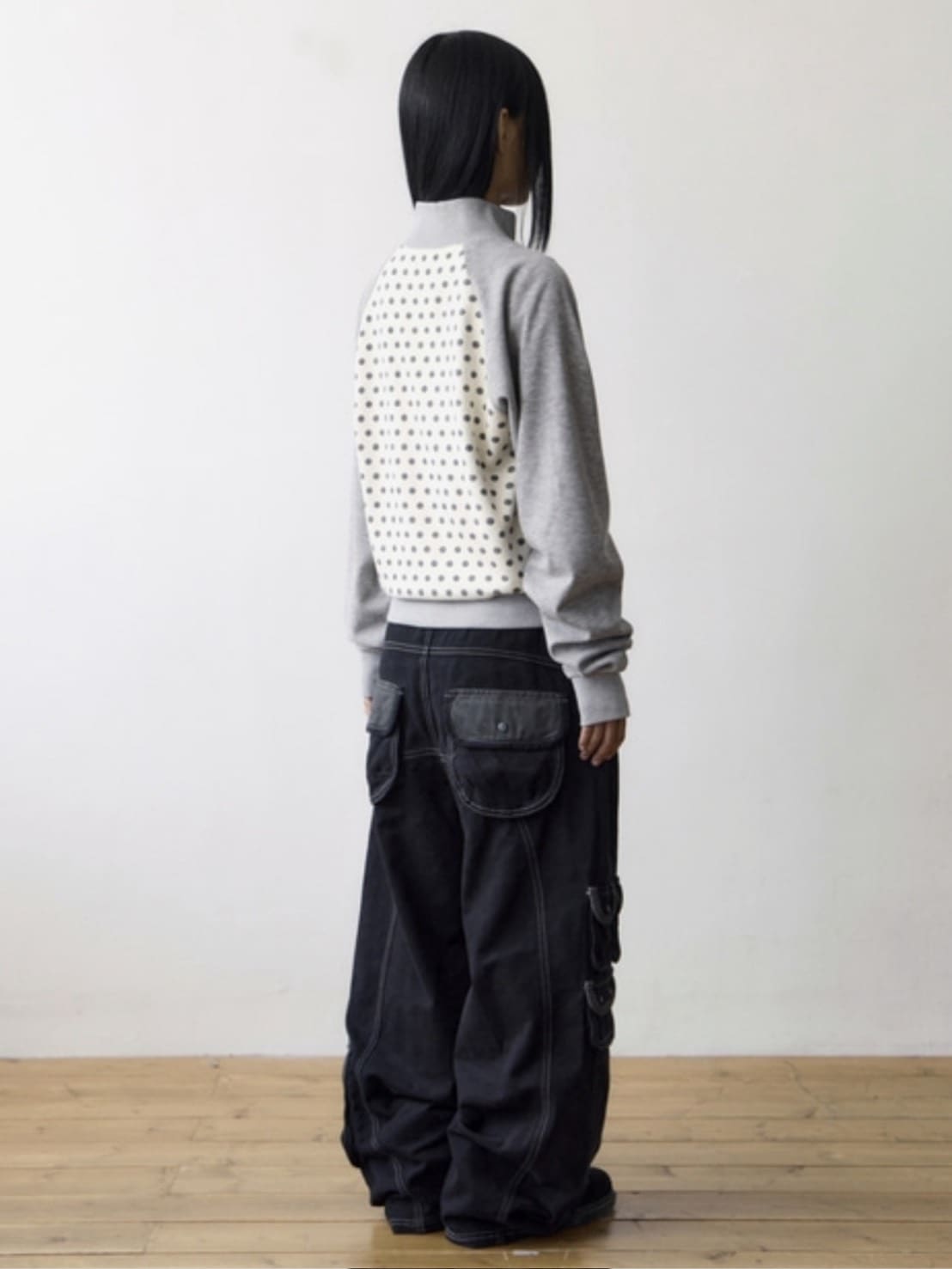 【THECOLDESTMOMENT】TCM dot raglan zip-up