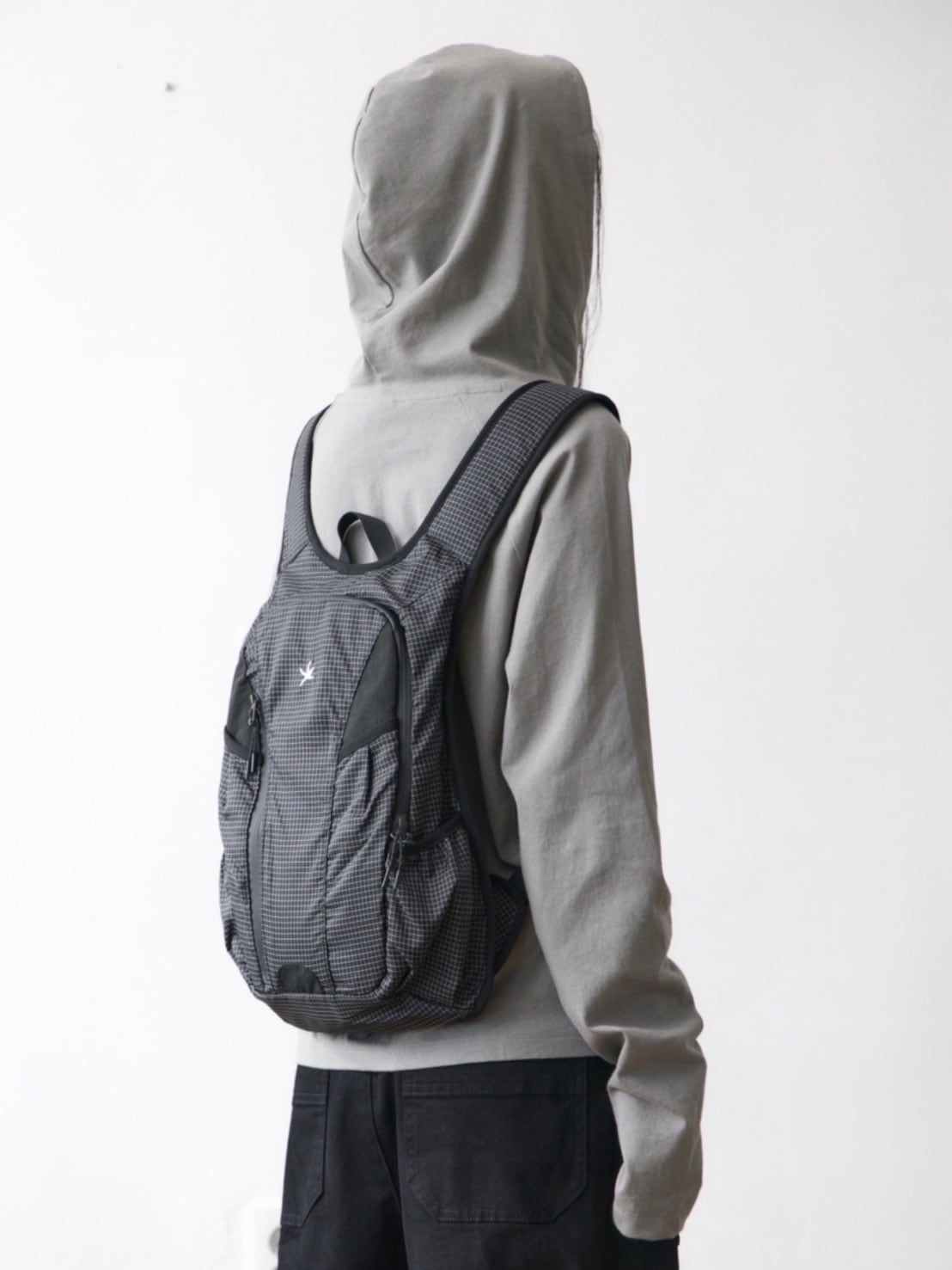 【THECOLDESTMOMENT】TCM mini logo daypack