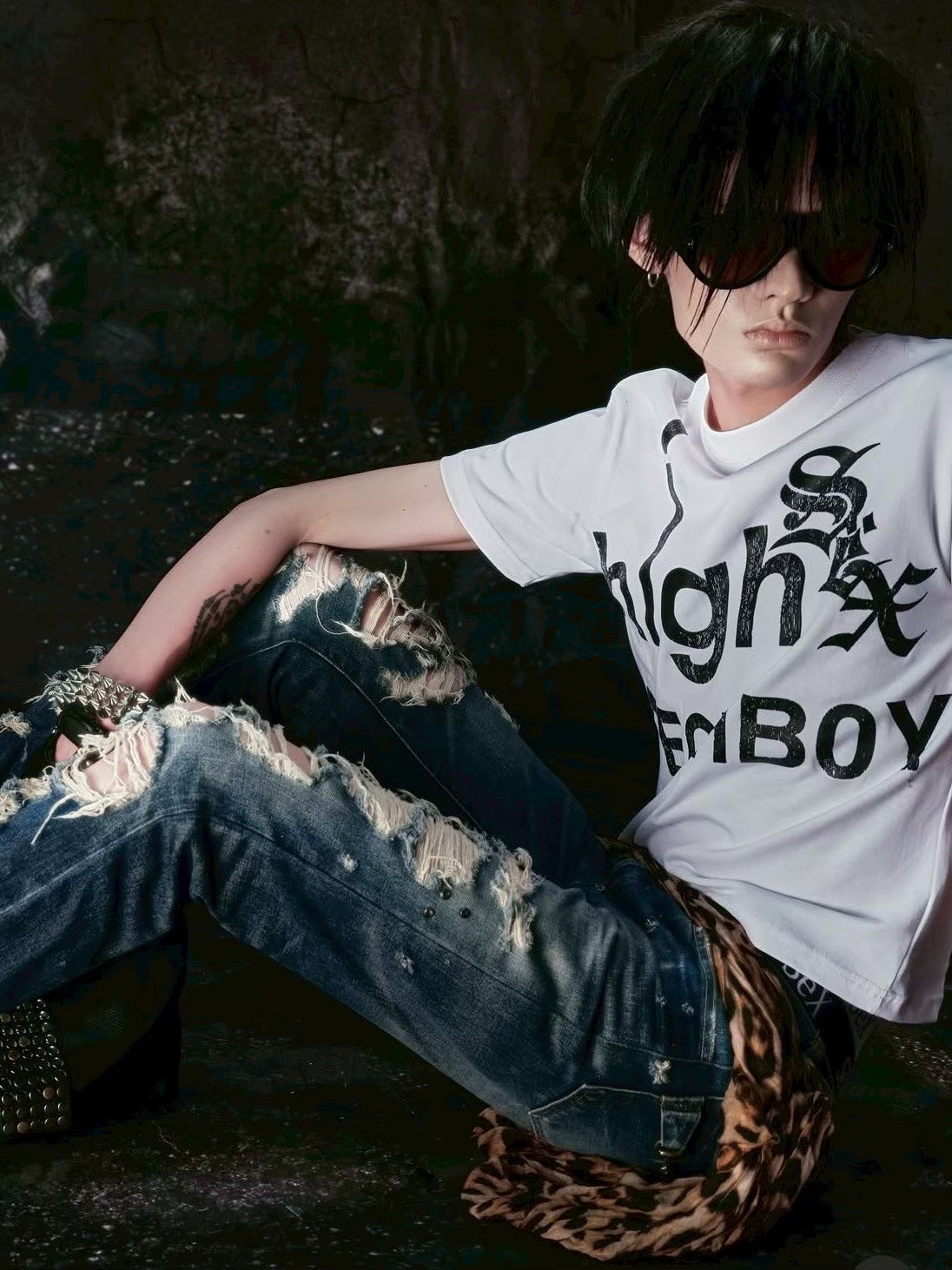 【Cozy world Wide】"BBY TECHB0Y" T SHIRT / 【コージーワールドワイド】ロゴグラフィック半袖Tシャツ