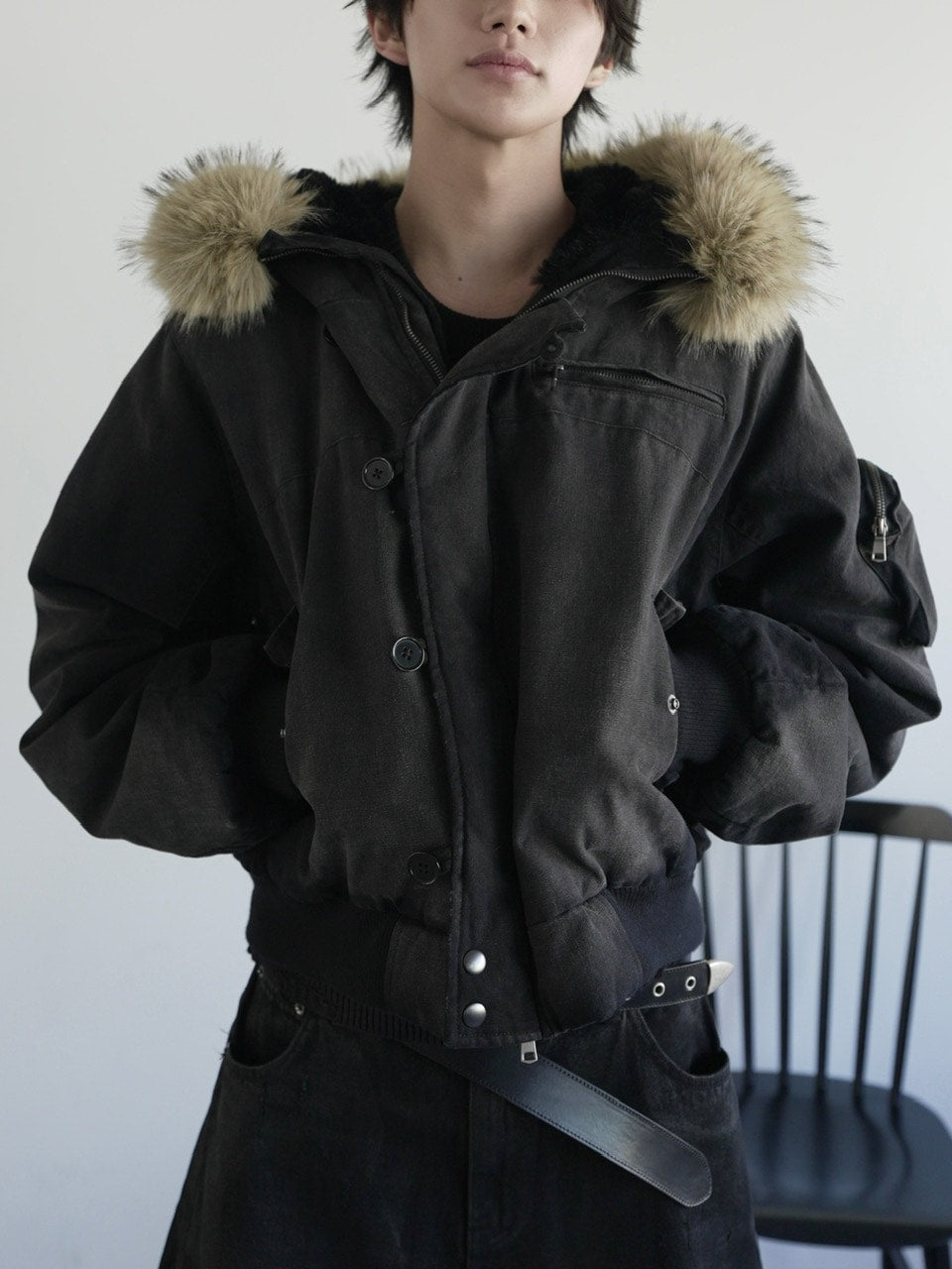 【CHIKASHITSU PLUS HIGH】N-2B cropped hood blouson (denim)