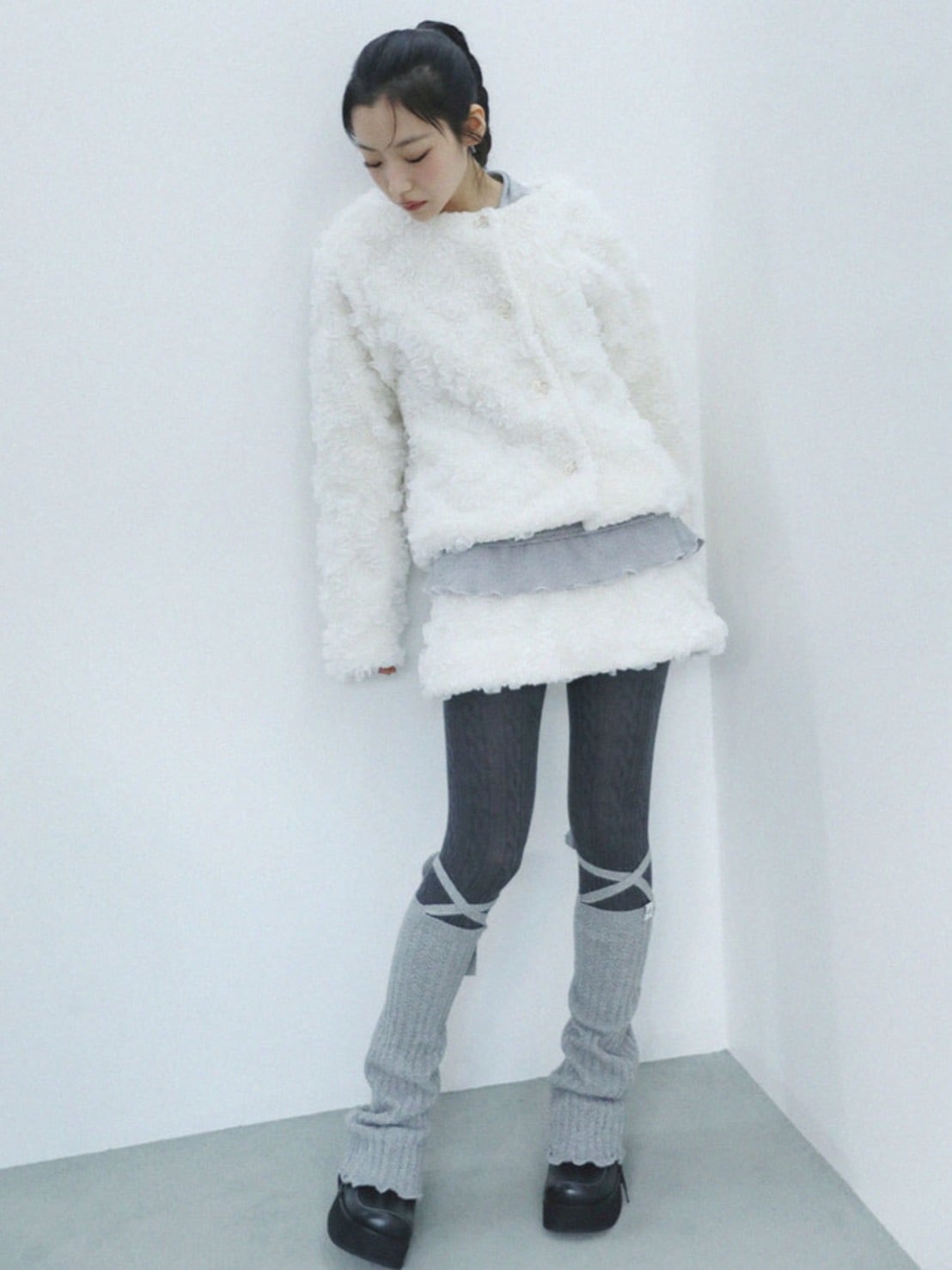 12/21 20:00 発売【Uglyshadow】RUFFLED FUR JACKET
