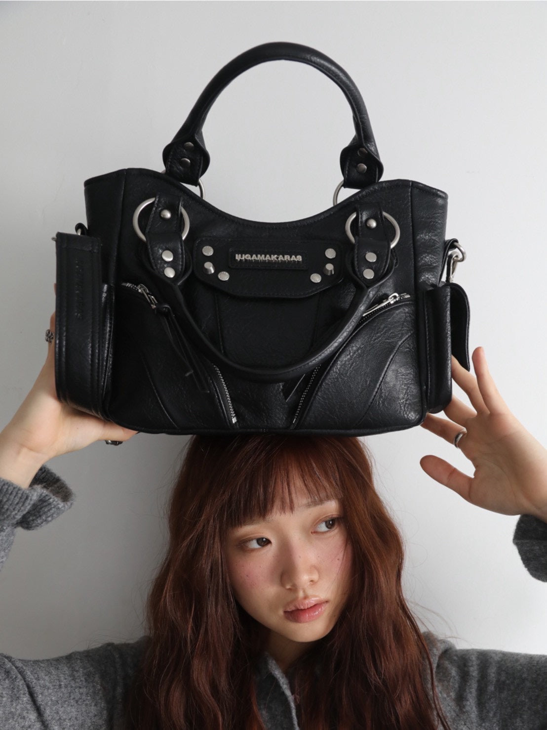 【IUGAMAKARAS】Studded Leather Mini Shoulder Bag