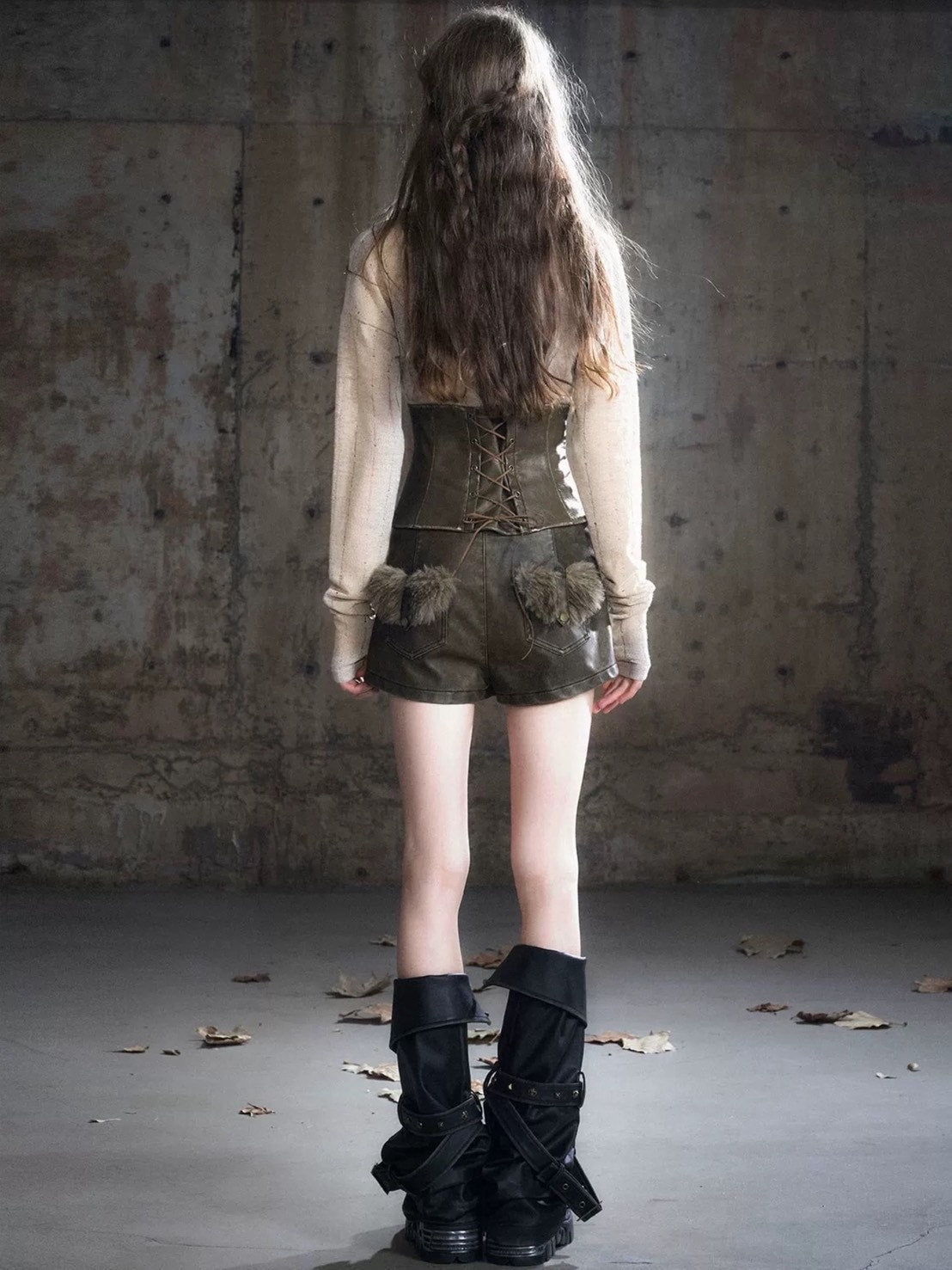 【Cest Nous】Studded Leg Chaps / 【セヌー】スタッズベルトレッグウォーマー