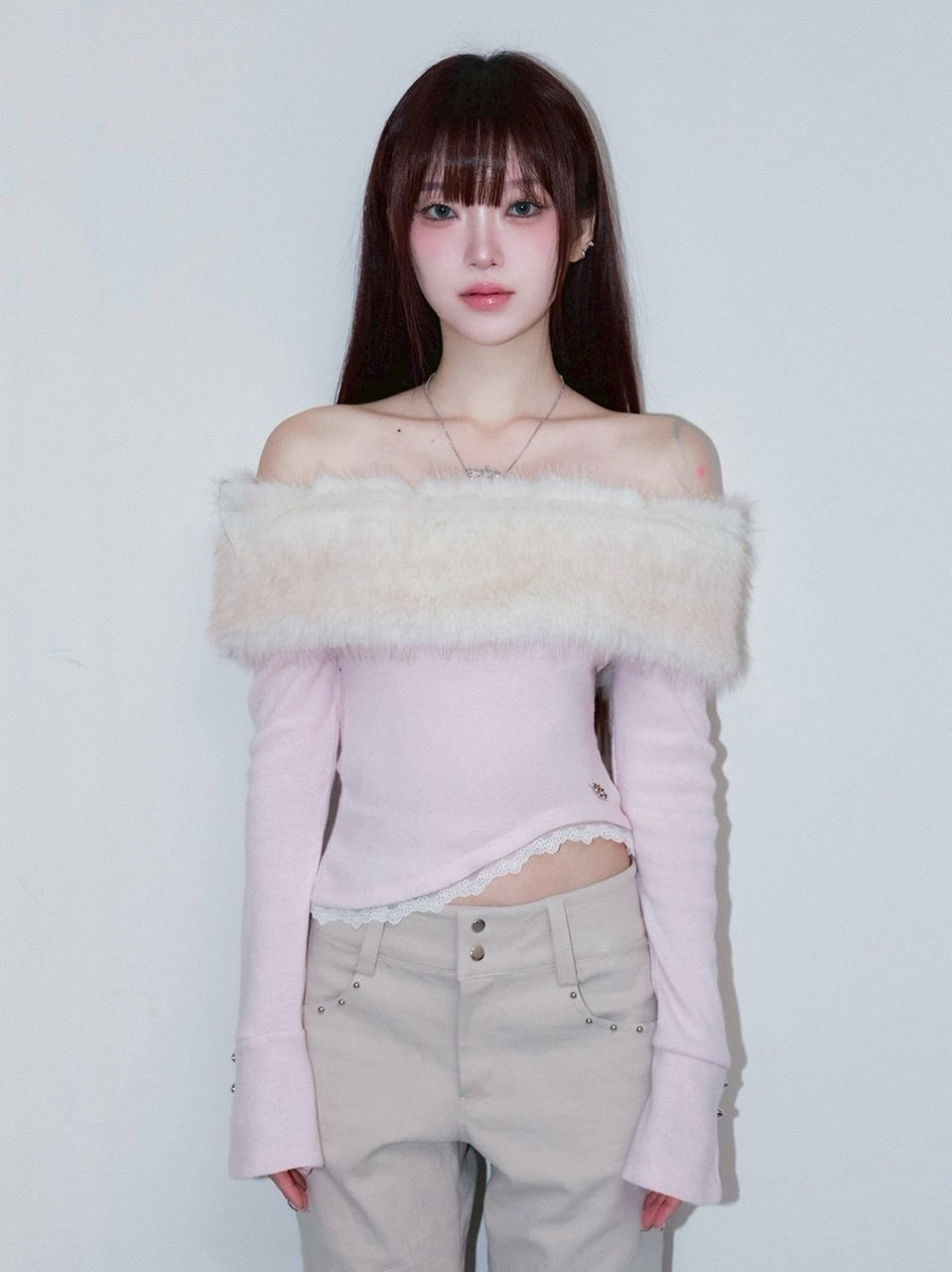 1/2 20:00発売【CHERRYQUIRI】bunny fluff off shoulder top