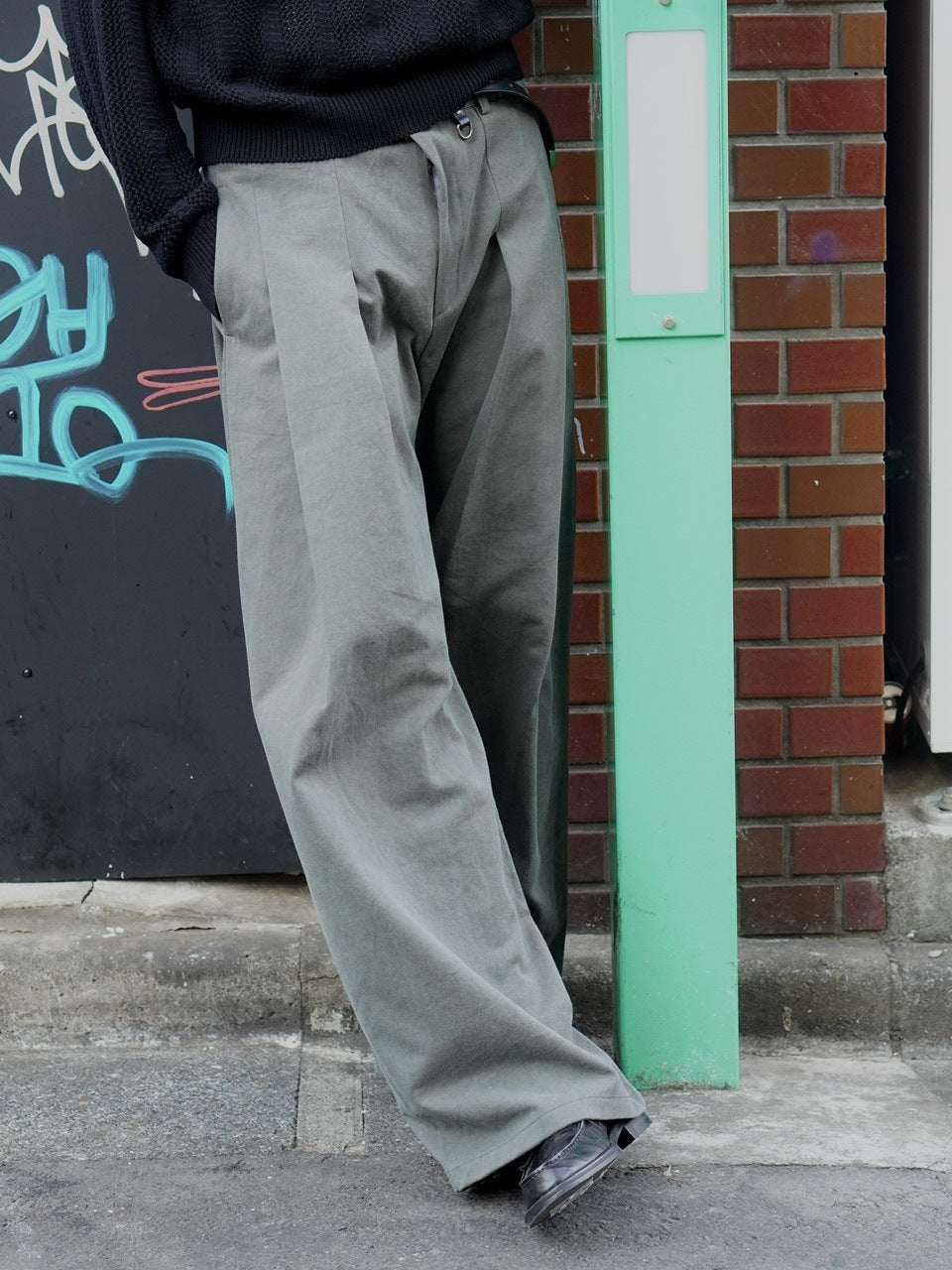 東京店WEB限定受注制【Chikashitsu +】deep tuck cotton wide slacks (3color)