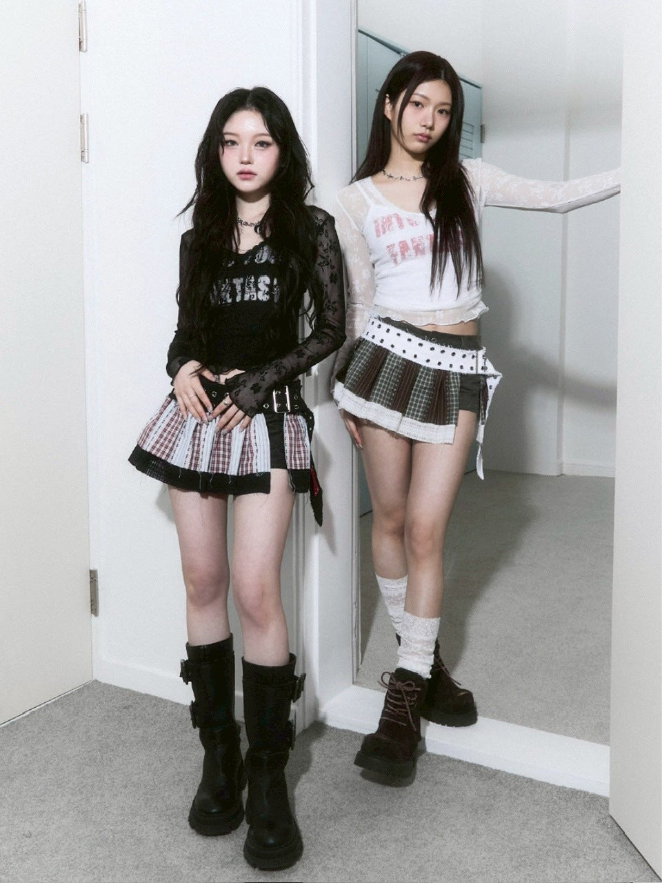 【CHERRYQUIRI】lettering crop sleevless / 【チェリーキュリー】レタリングクロップキャミソール