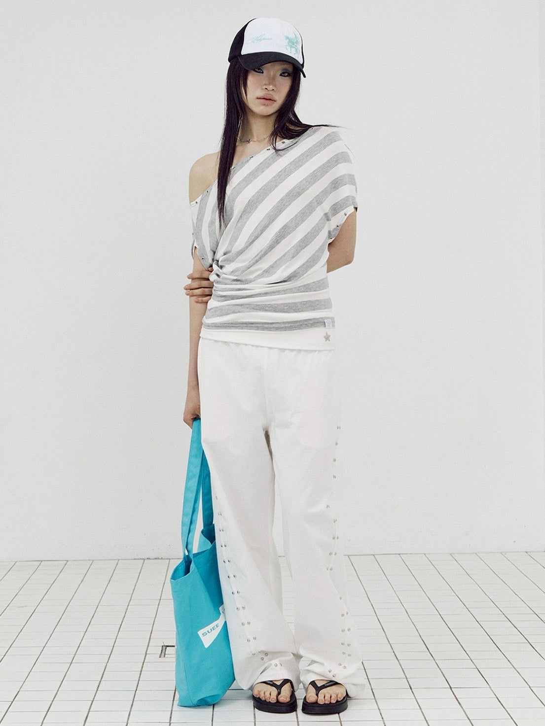 【SETUP-EXE】STRIPE EYELET DRAPE TOP