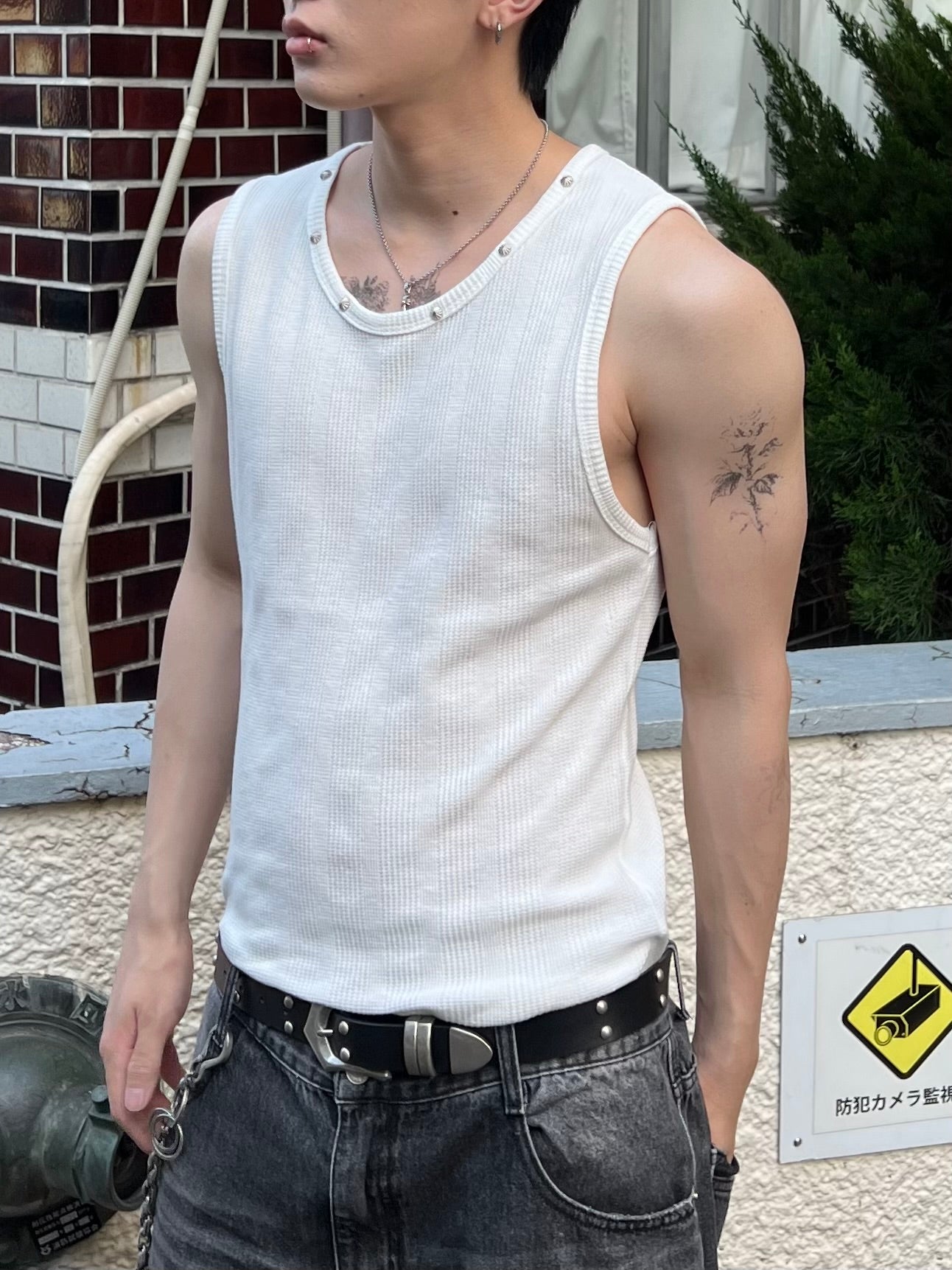 大阪店WEB限定受注制【Chikashitsu +】neck studs tank (3color)