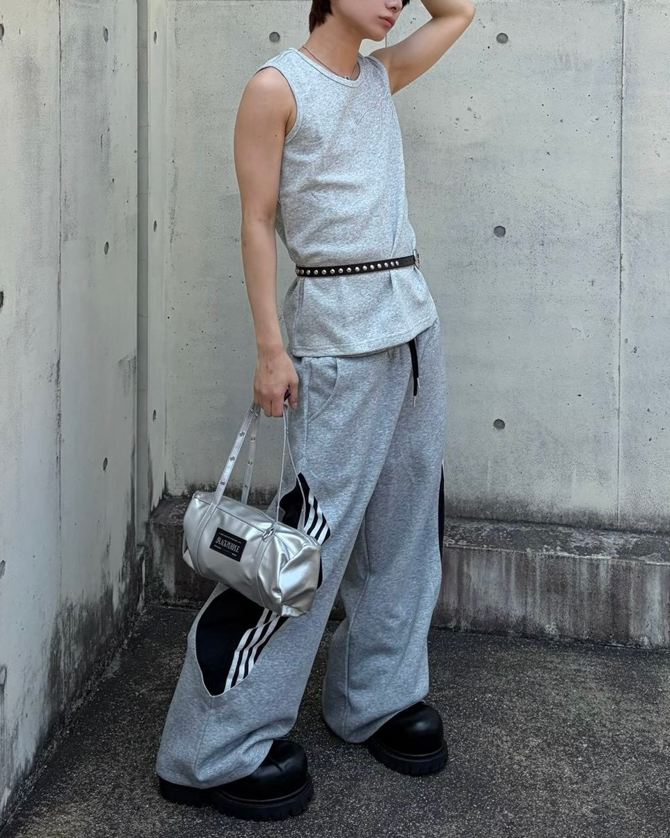 国際配送【Never mind the XU】tribal embroidered tank top (3color)