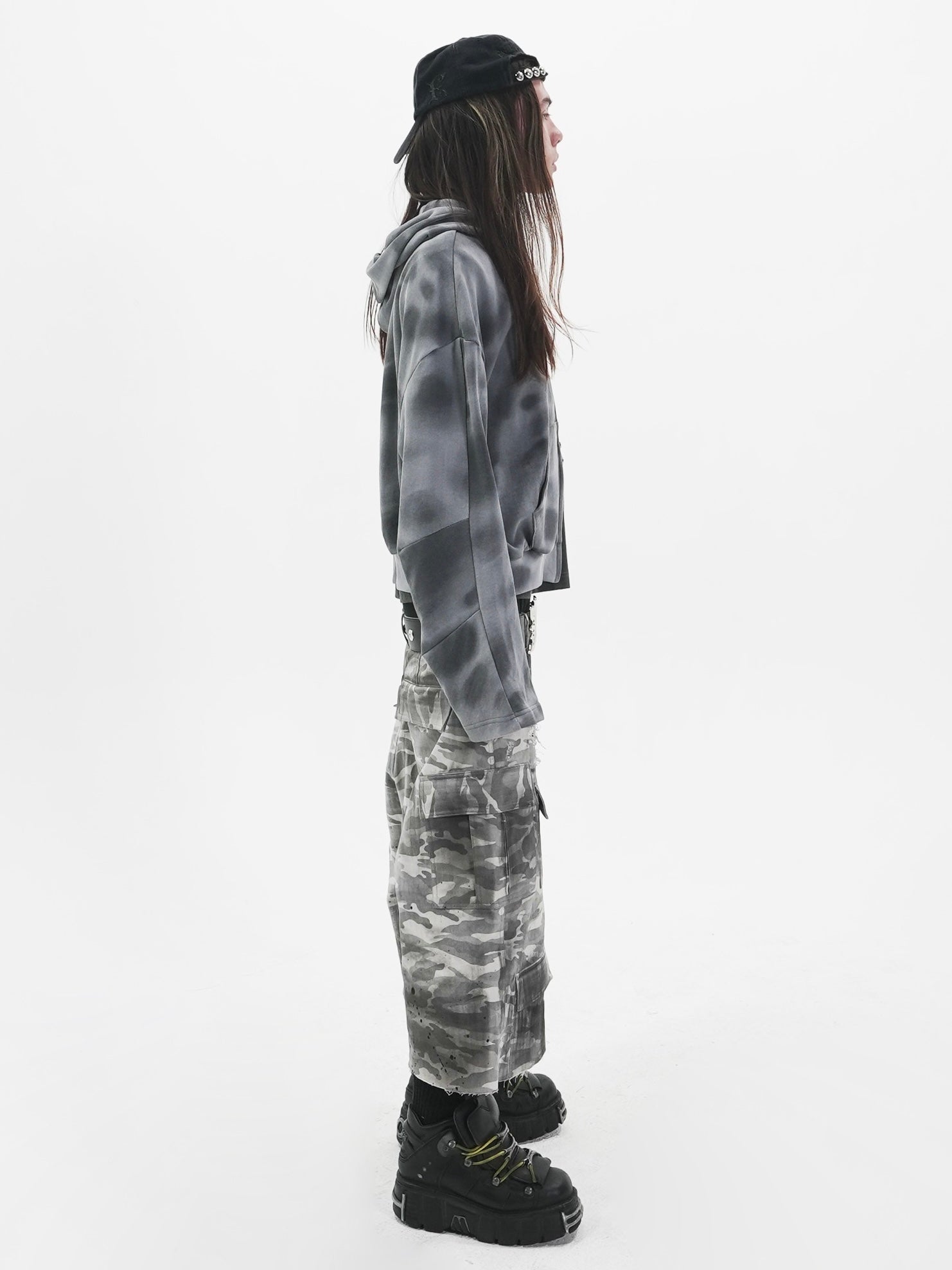 【E RIN AI E】DUSTY HOODIE ZIP UP