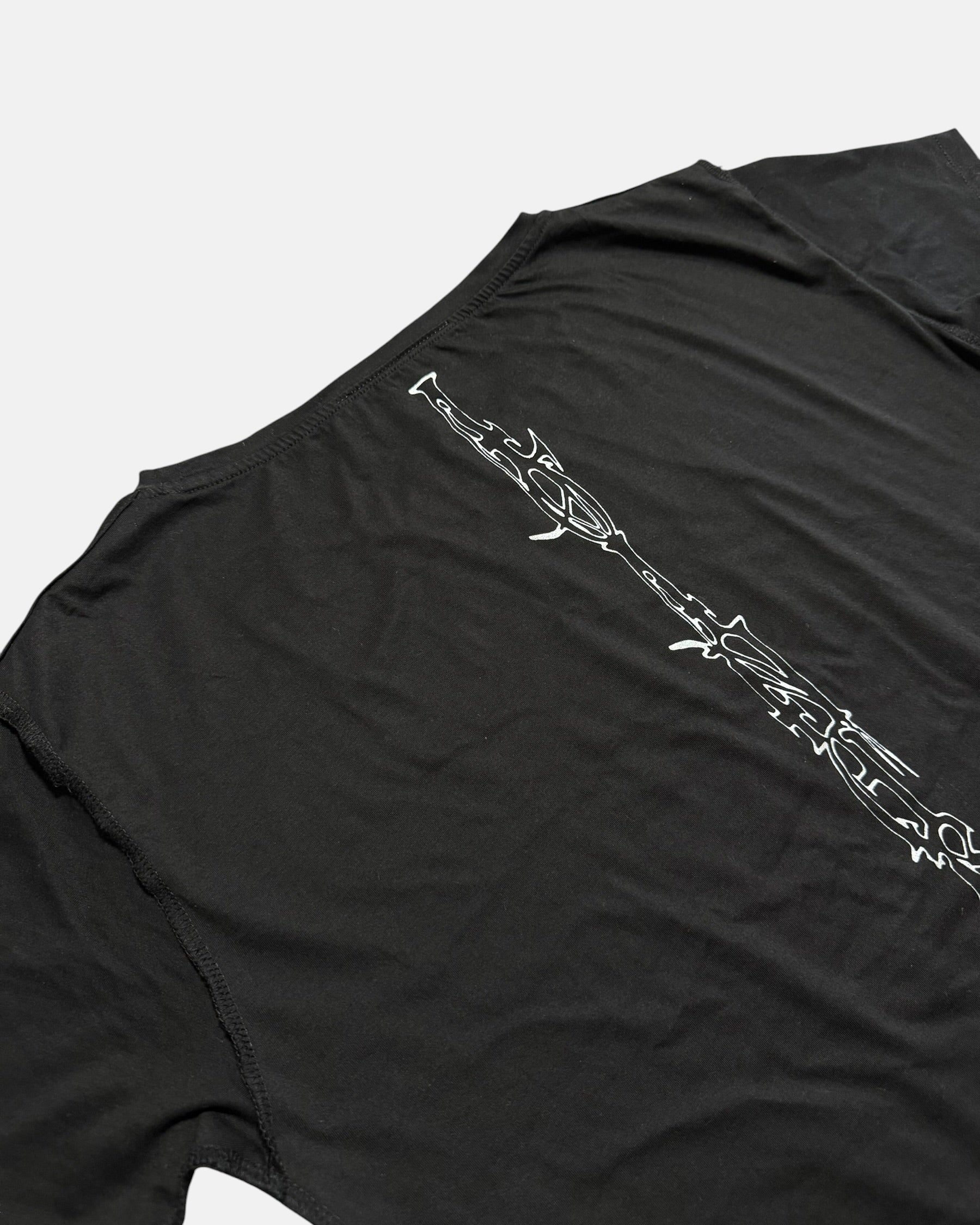 【LOIN ARMIS】"Hex maniac" tee