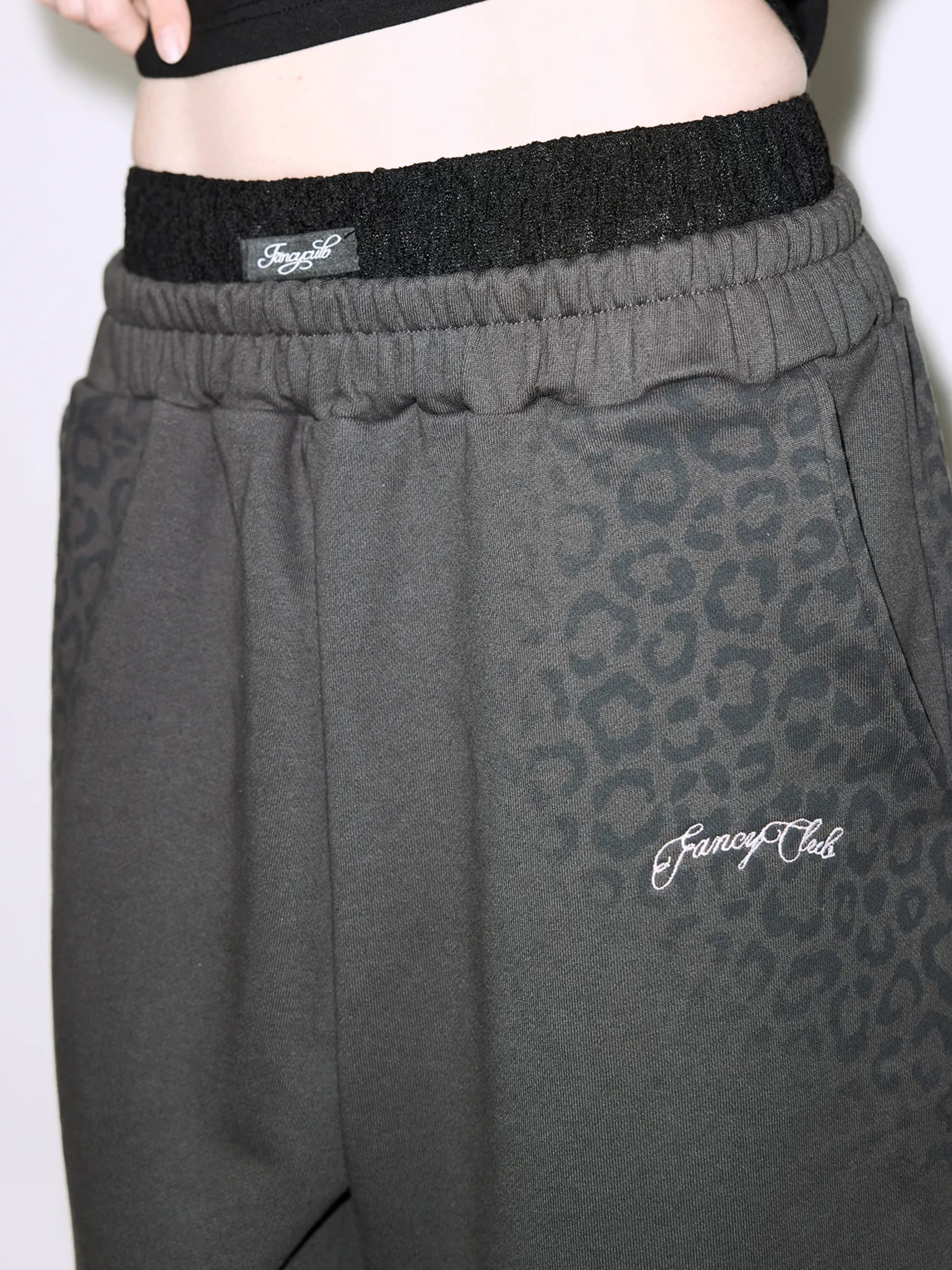 【FANCY CLUB】LEOPARD SAGGING BERMUDA PANTS