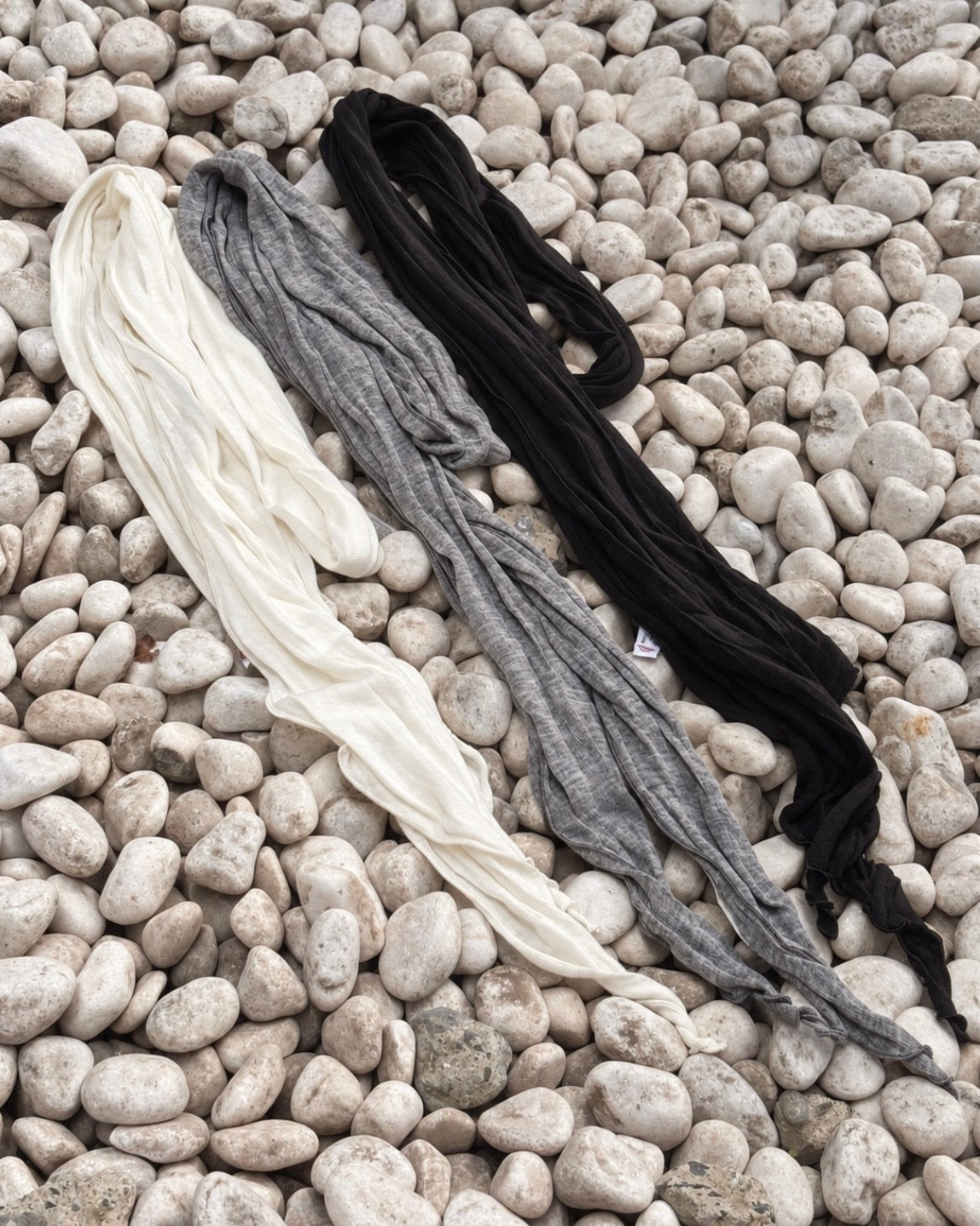 受注制【Never mind the XU】TWISTED LONG SCARF (4color)