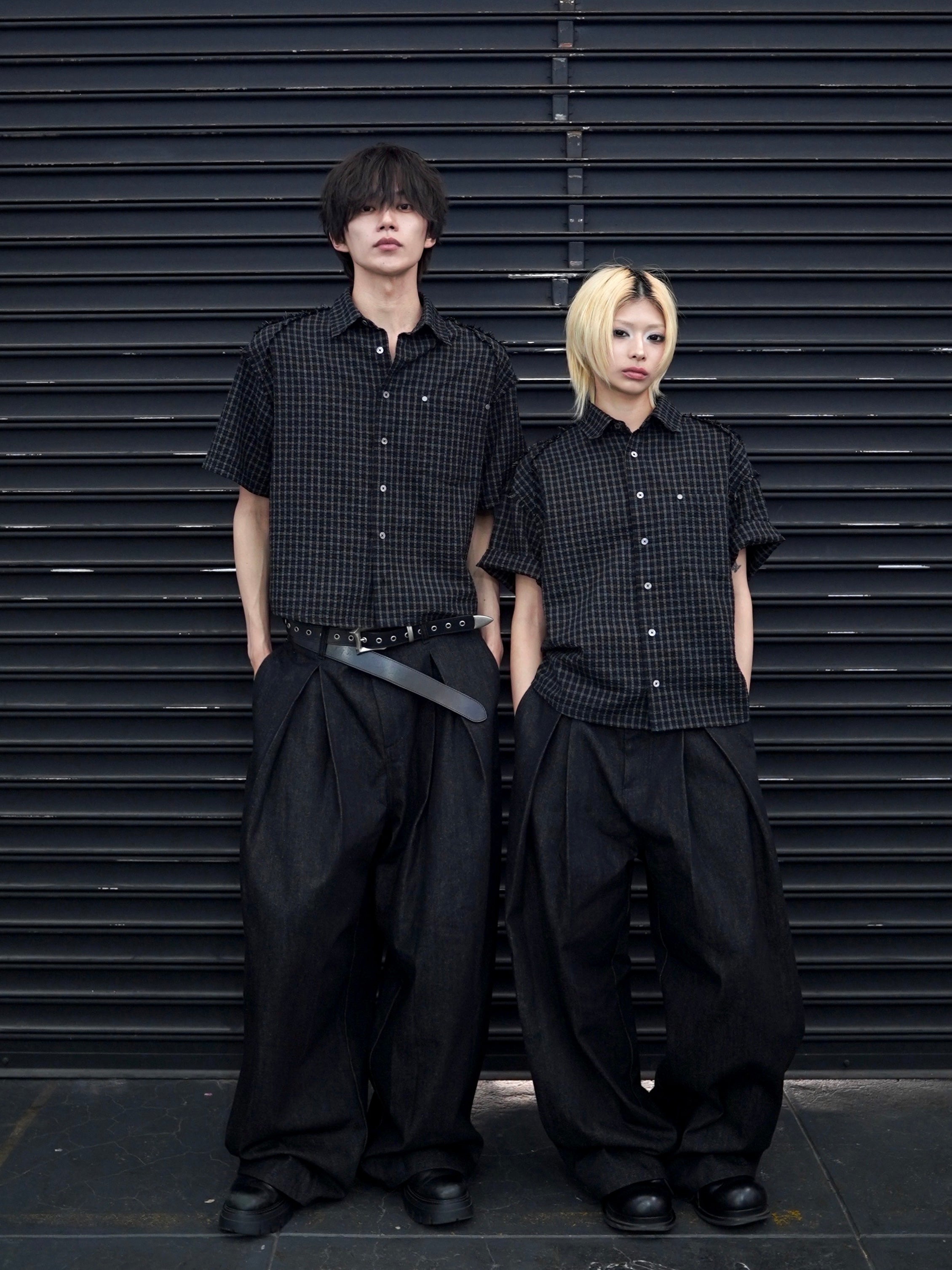 5/23 20:00発売【CHIKASHITSU PLUS HIGH】Deep tuck raw denim pants