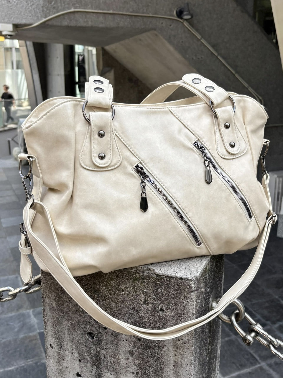 受注制【Never mind the XU】2way faux leather bag (4color)