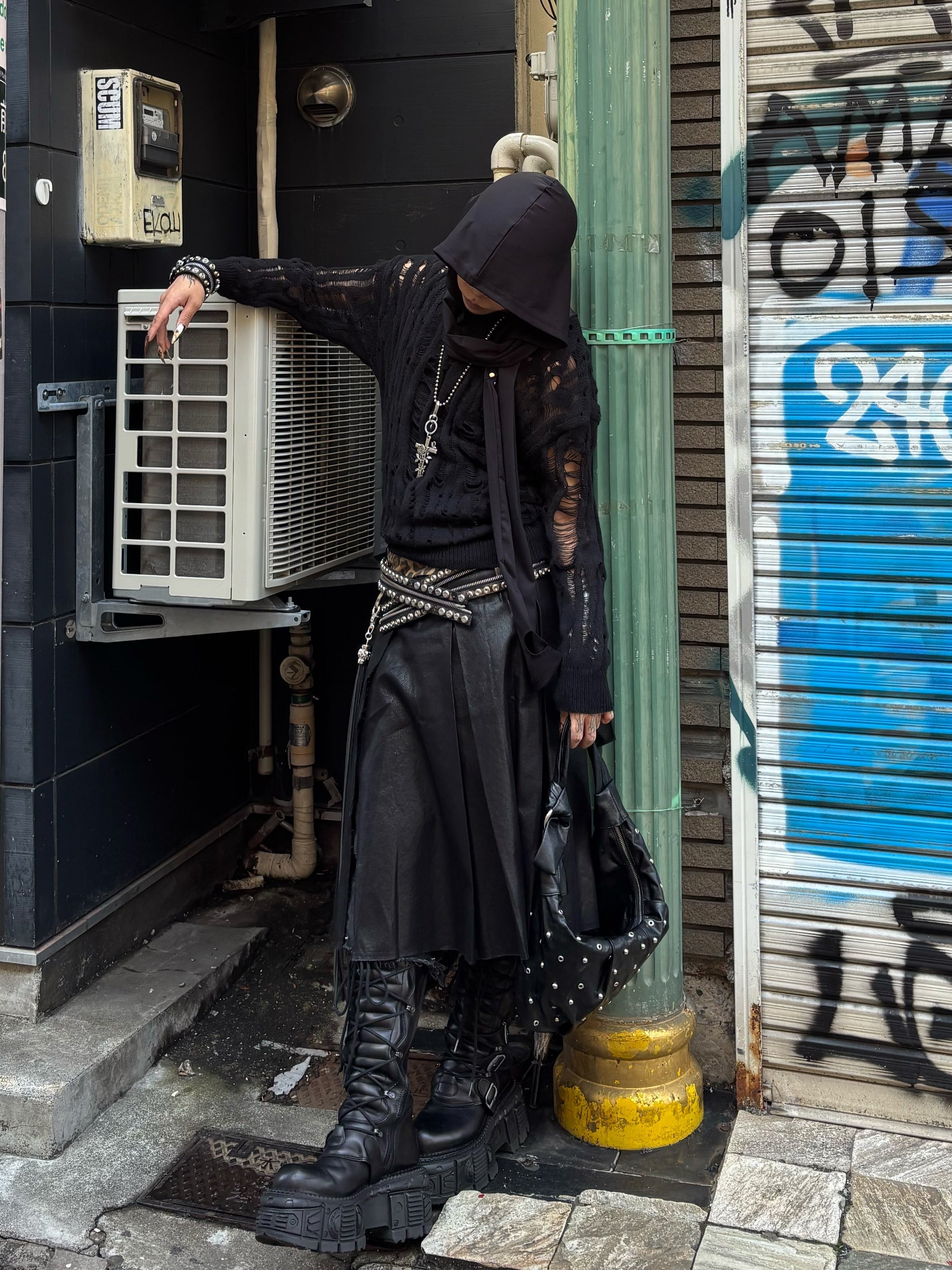 国際配送【Never mind the XU】damage loose knit