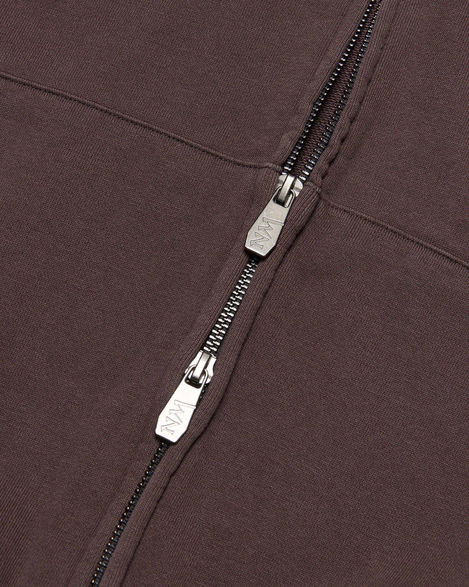 【NOMANUAL】D.P HOODED ZIP-UP