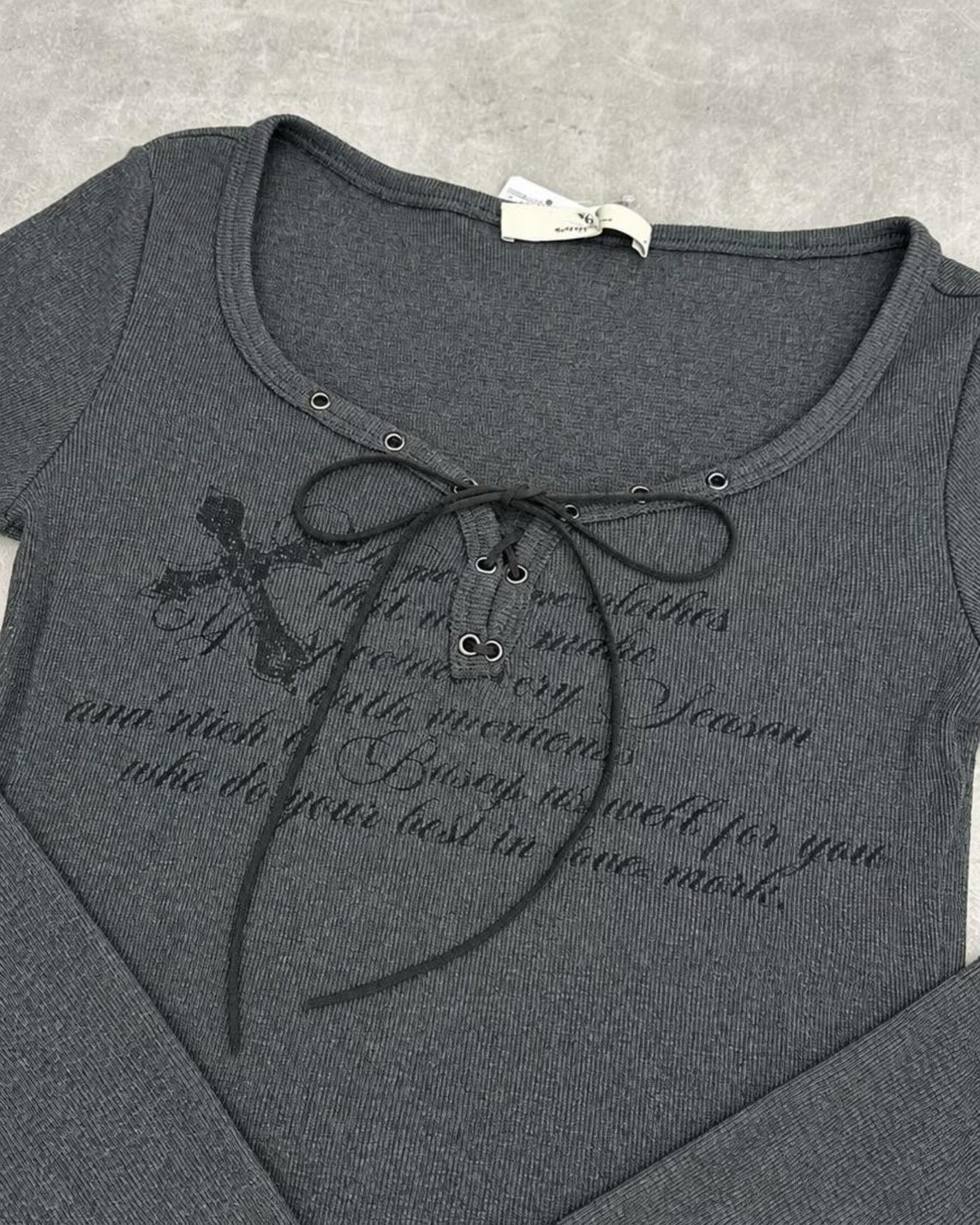 受注制【nmtc+】Lace Up Lettering Top (2color)